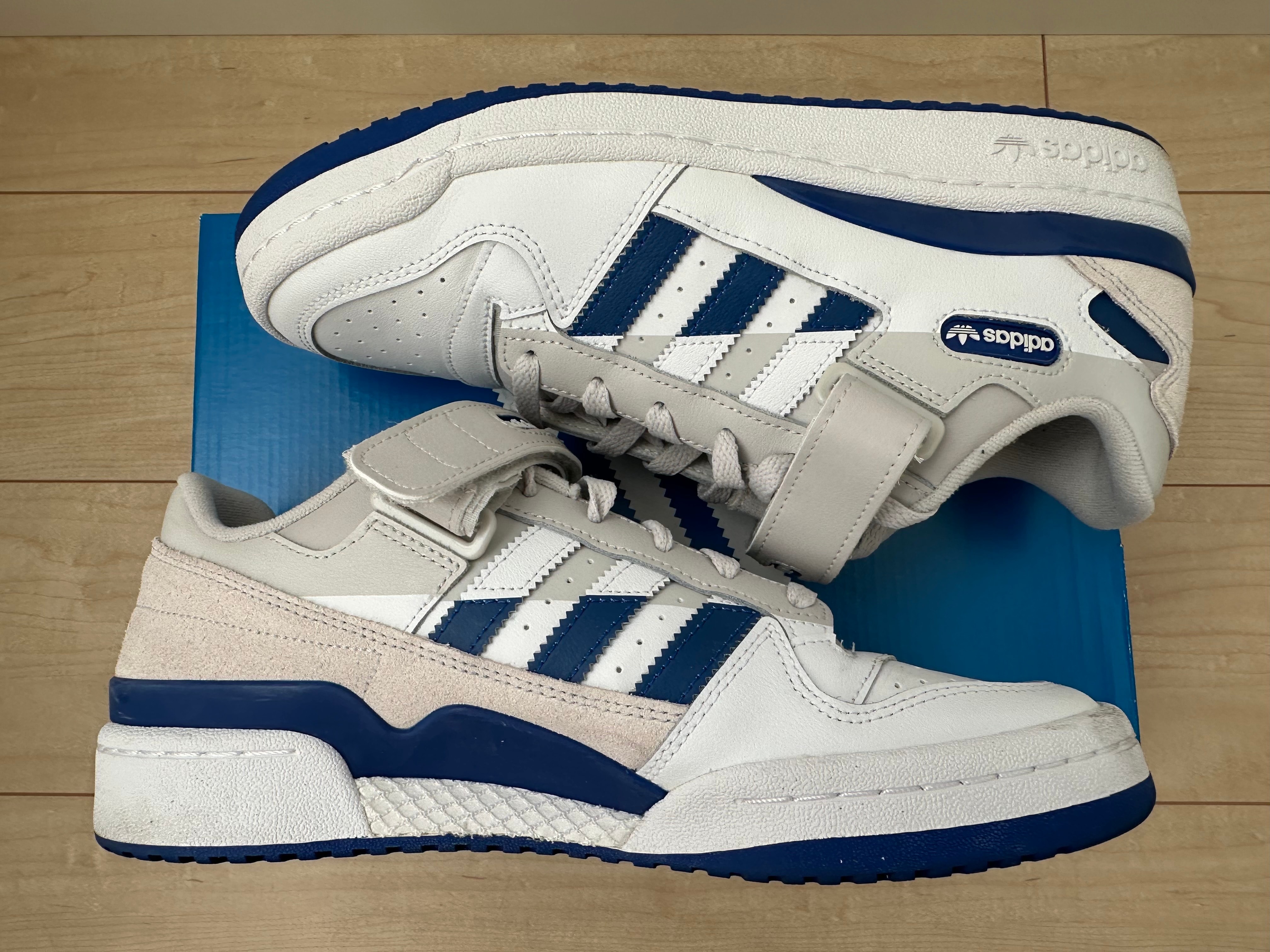 アディダス フォーラム ロー プレミアム "ホワイト/ブルー"