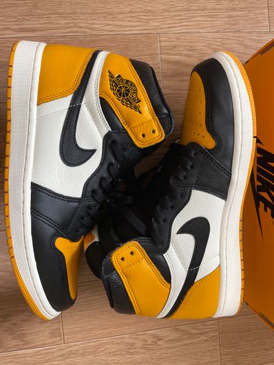 Nike Air Jordan 1 Retro High OG "Taxi"
