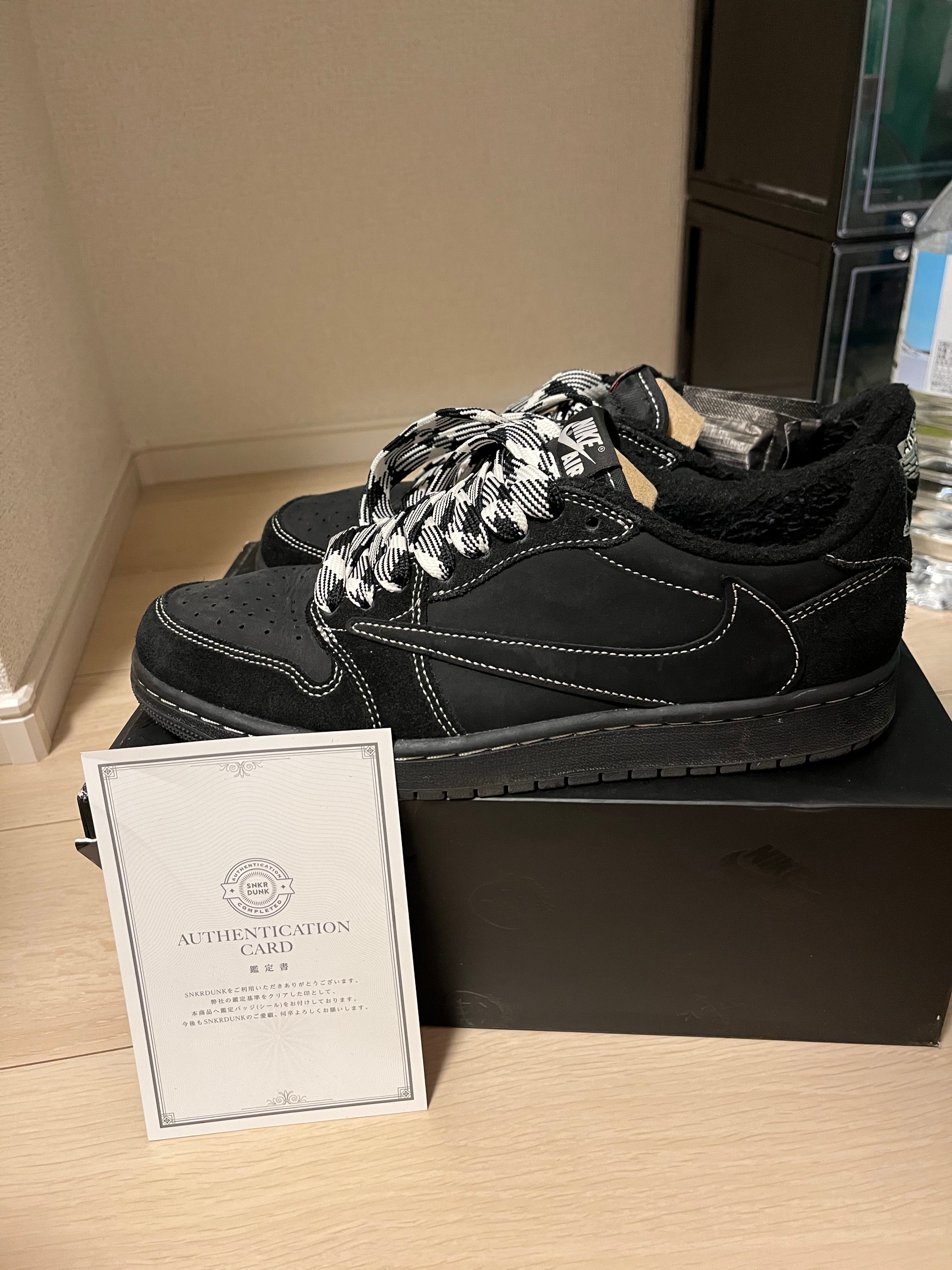 Travis Scott × Nike Air Jordan 1 Low OG SP "Black Phantom"