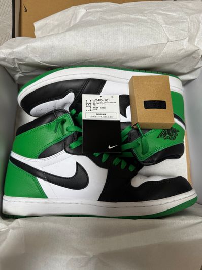 Nike Air Jordan 1 Retro High OG "Celtics/Black and Lucky Green" (2023)