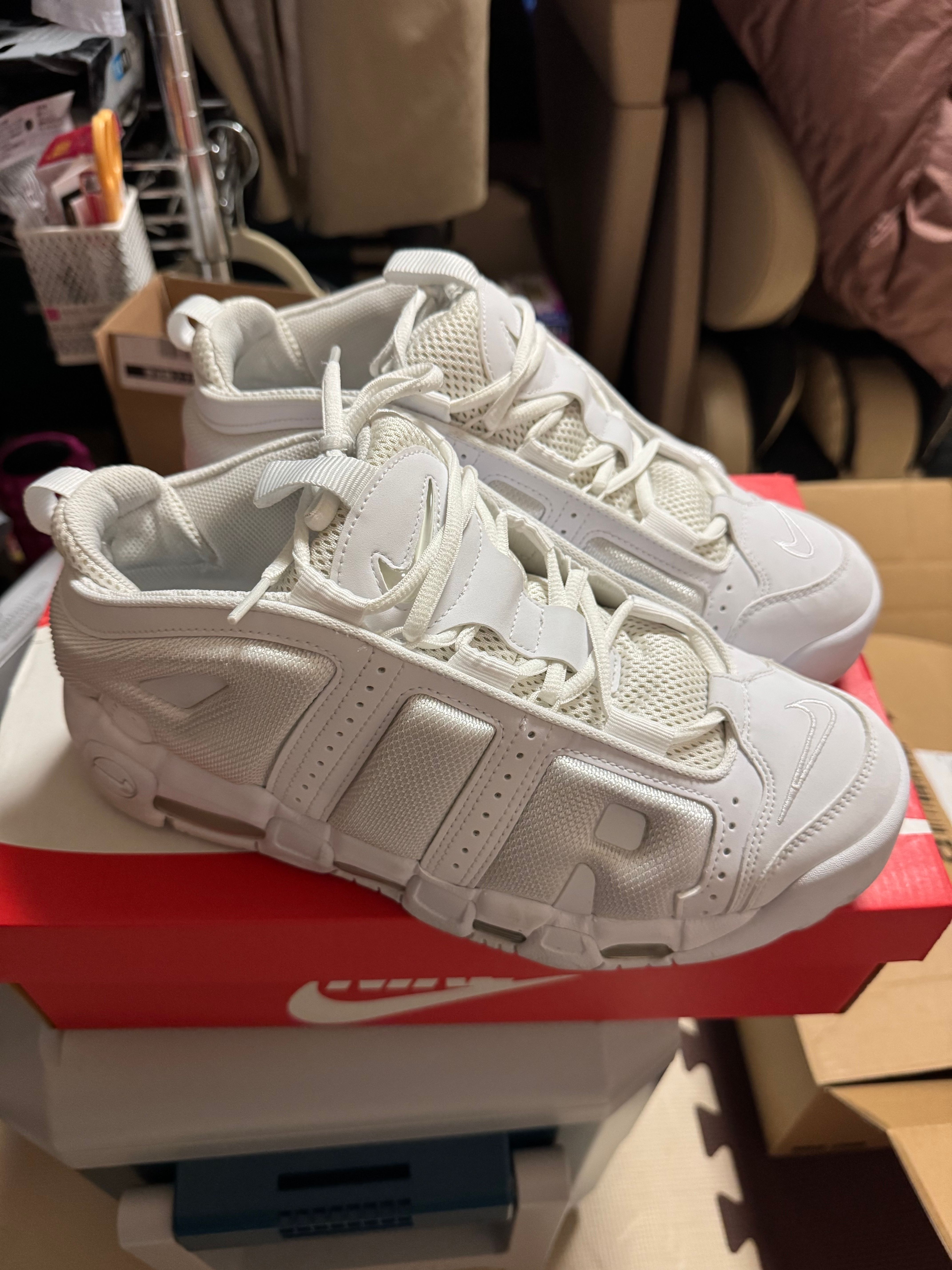 Nike Air More Uptempo Low "Triple White"