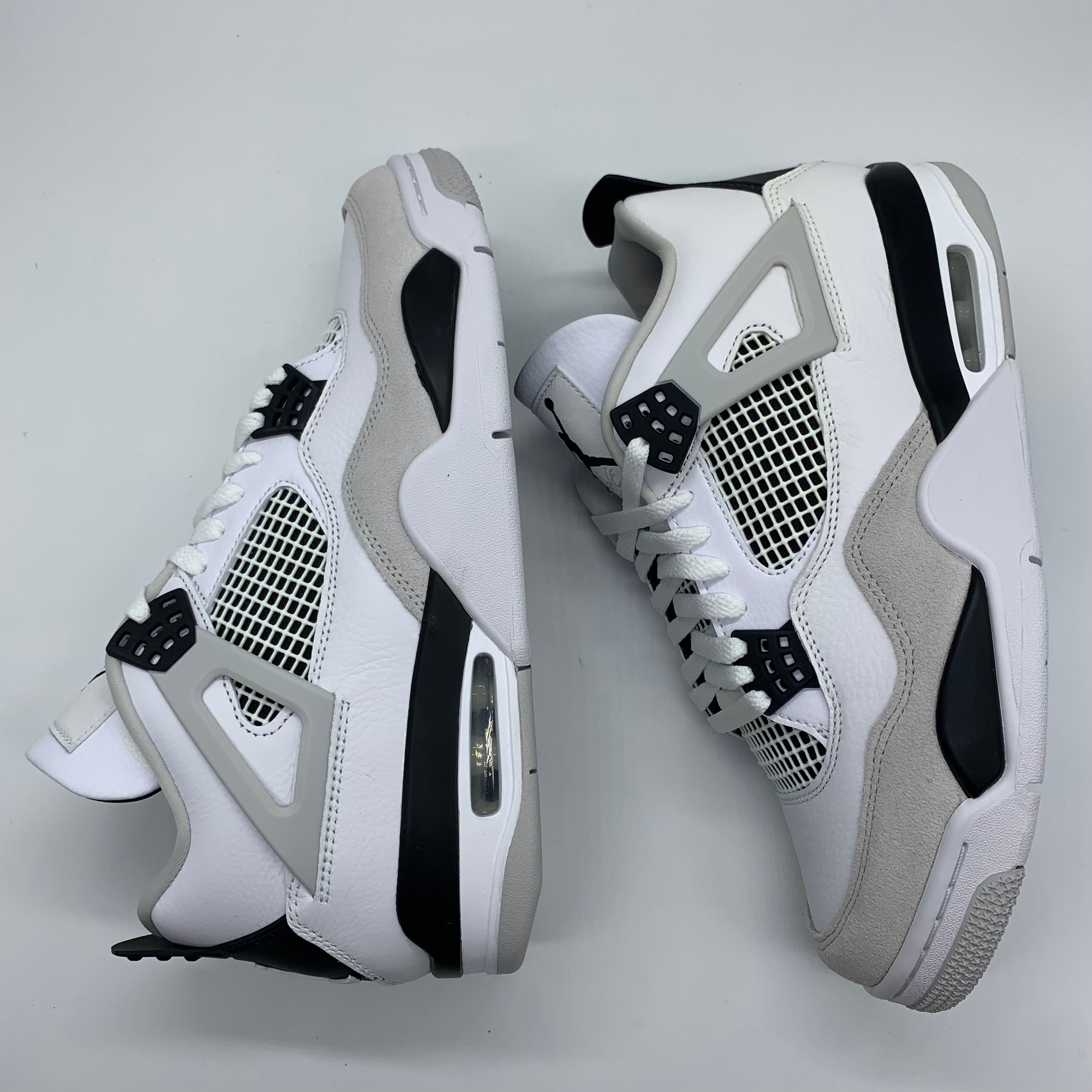 Nike Air Jordan 4 "Military Black"