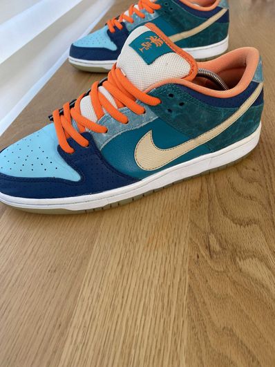 Nike Dunk SB Low "Mia Skate Shop"