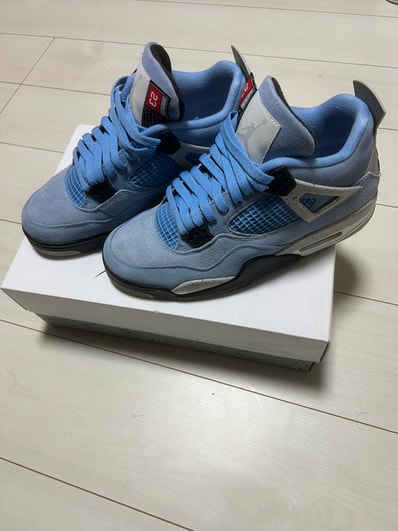 Nike Air Jordan 4 "University Blue"