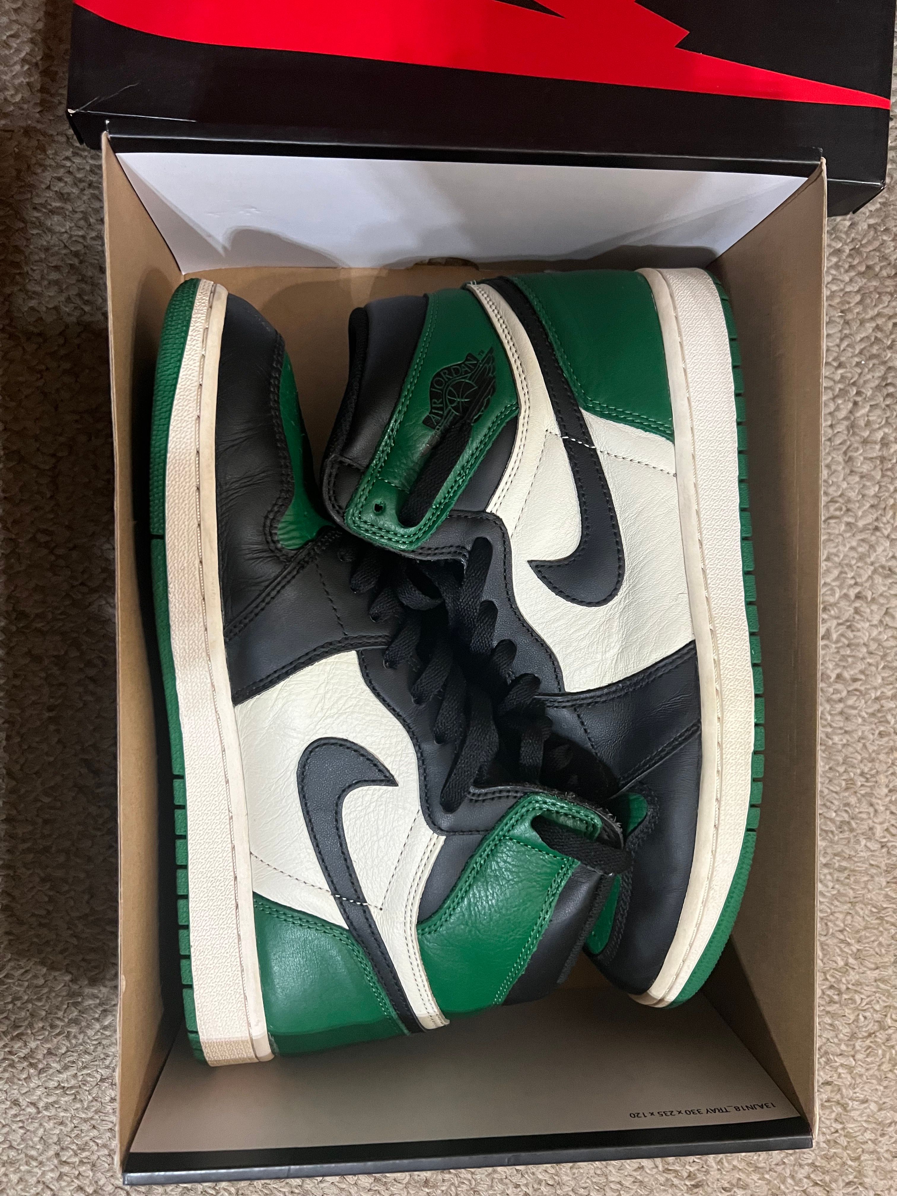 Nike Air Jordan 1 Retro High OG "Pine Green"(2018)