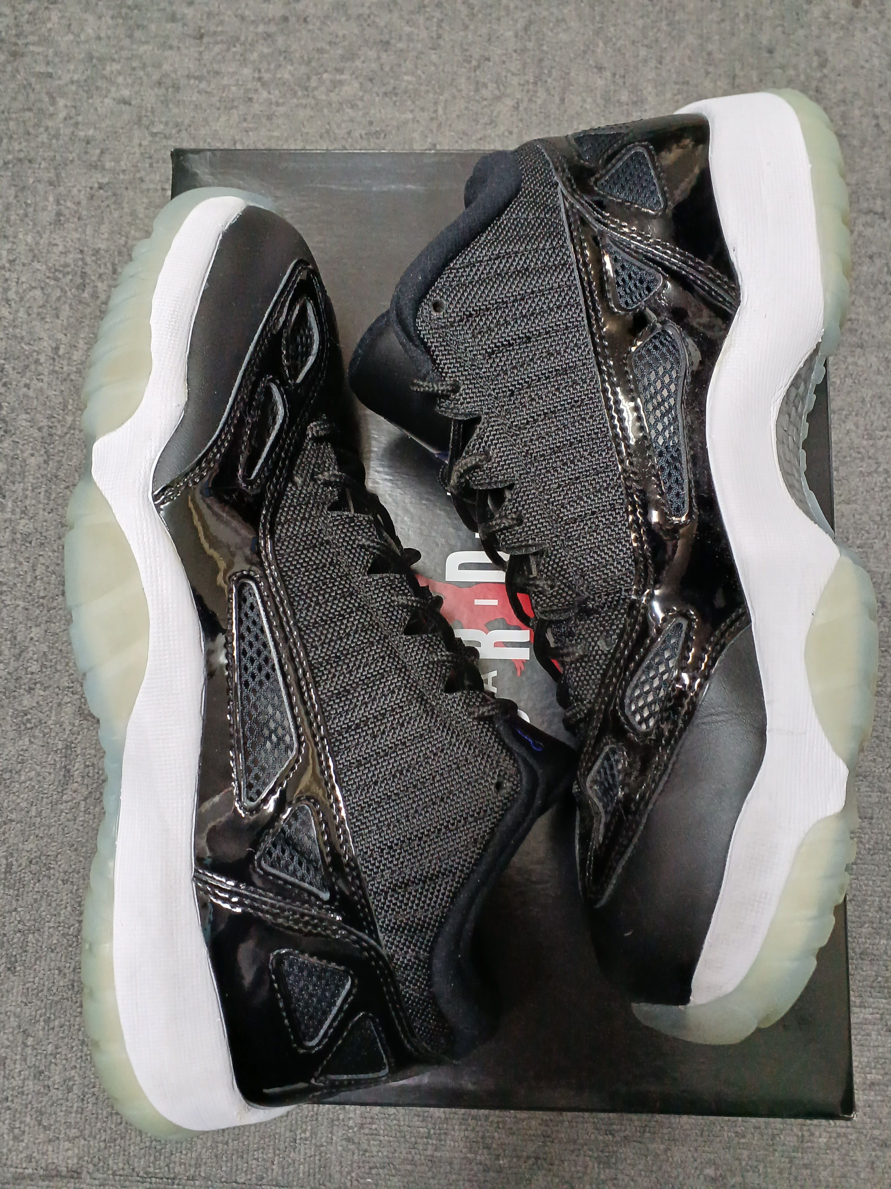 Nike Air Jordan 11 Retro Low IE "Space Jam"