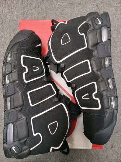 NIKE AIR MORE UPTEMPO "BLACK/WHITE"(2016)
