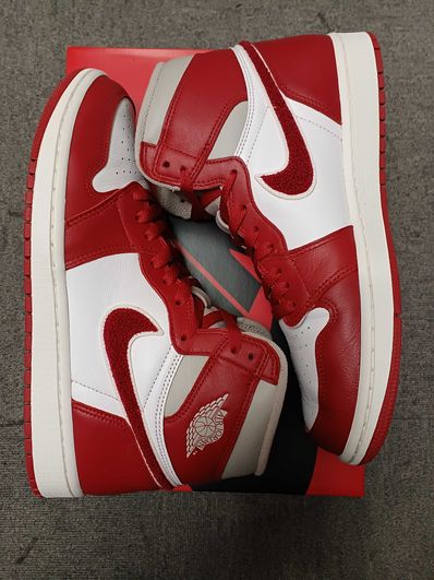 Nike Women's Air Jordan 1 High OG "Newstalgia"