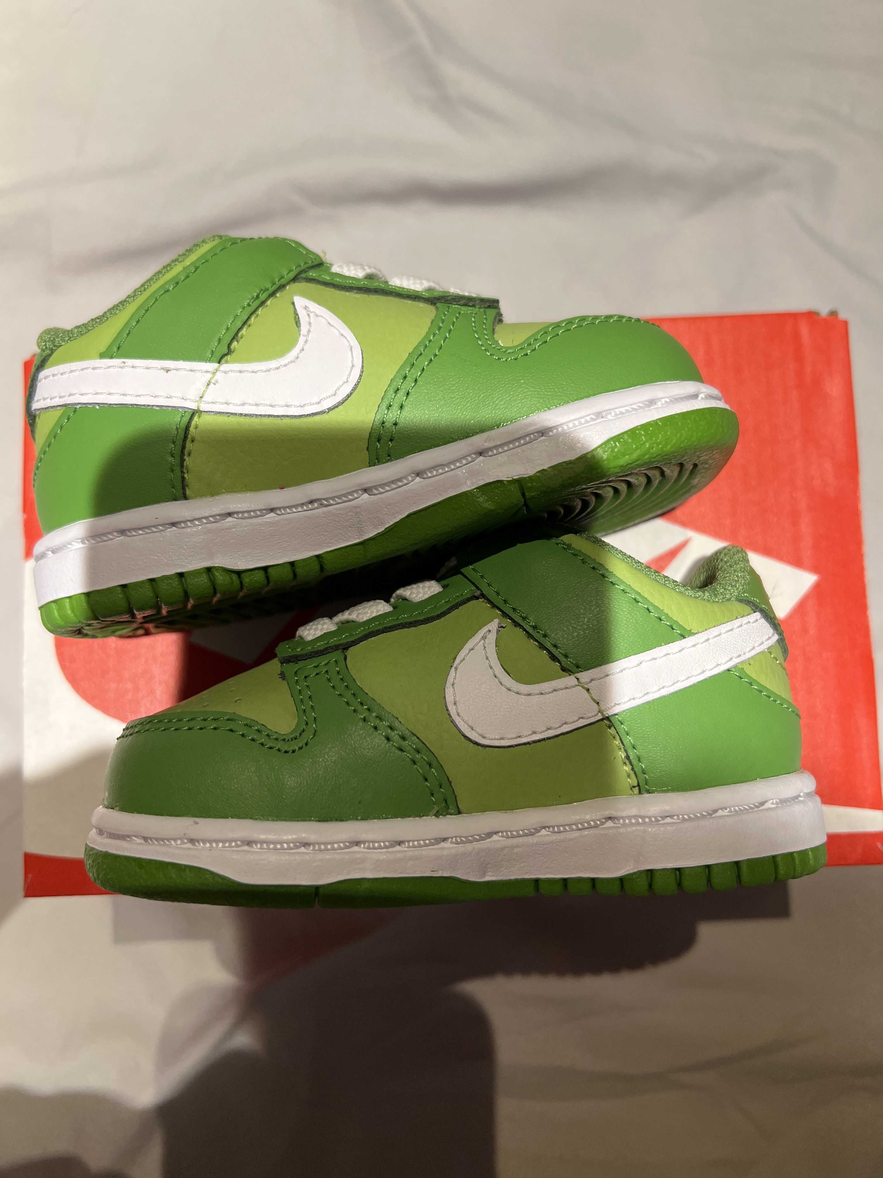 Nike TD Dunk Low "Chlorophyll/White/Vivid Green"