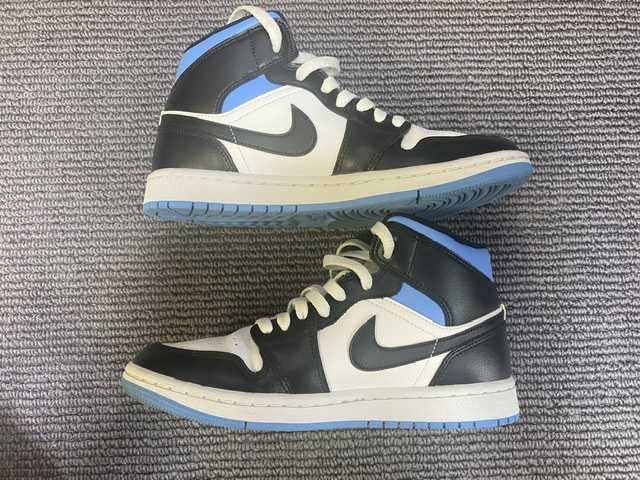Nike Women's Air Jordan 1 Mid "Black/University Blue"