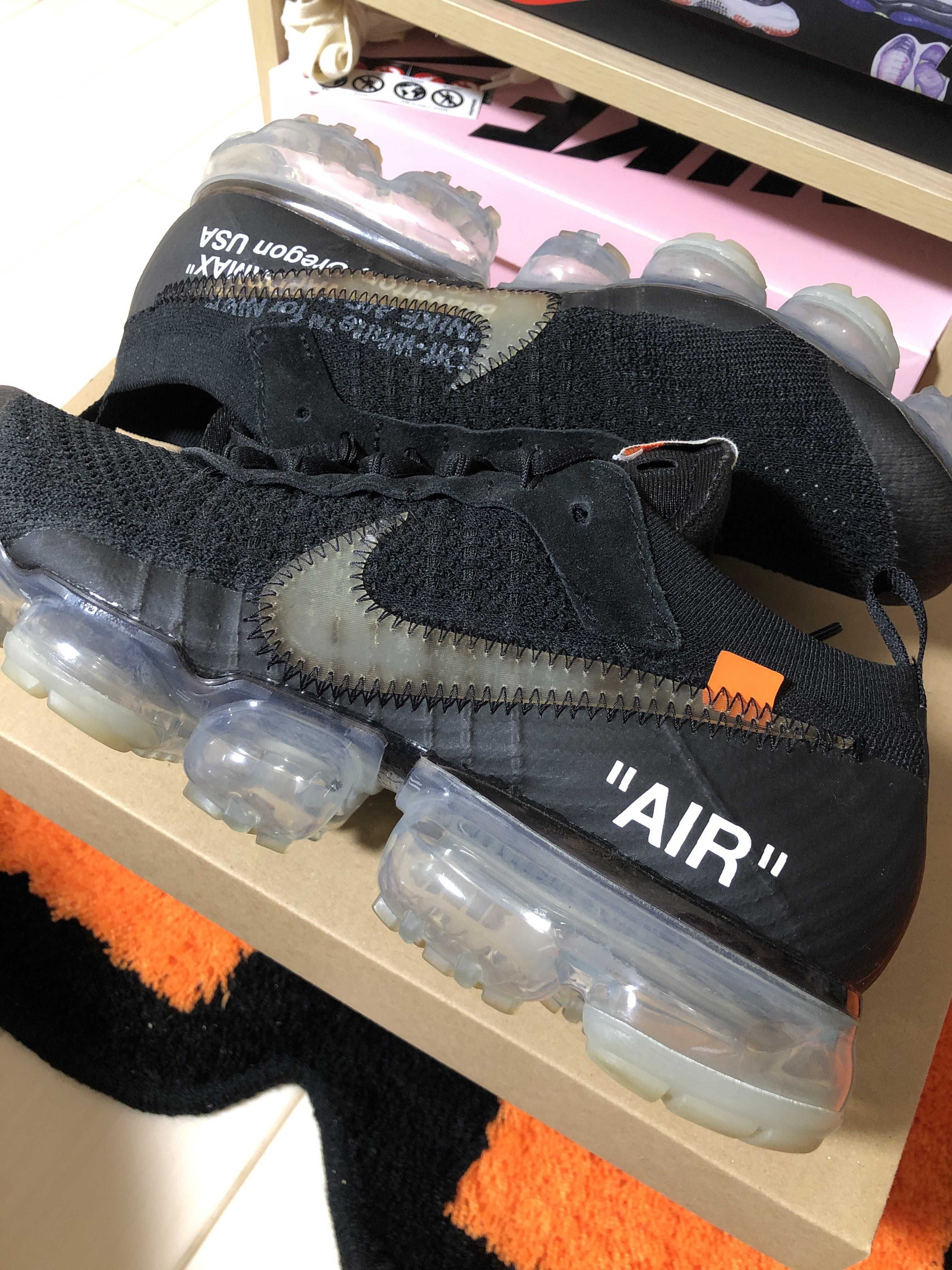 Off-White × Nike Air Vapormax "Black/Total Orange/Clear"