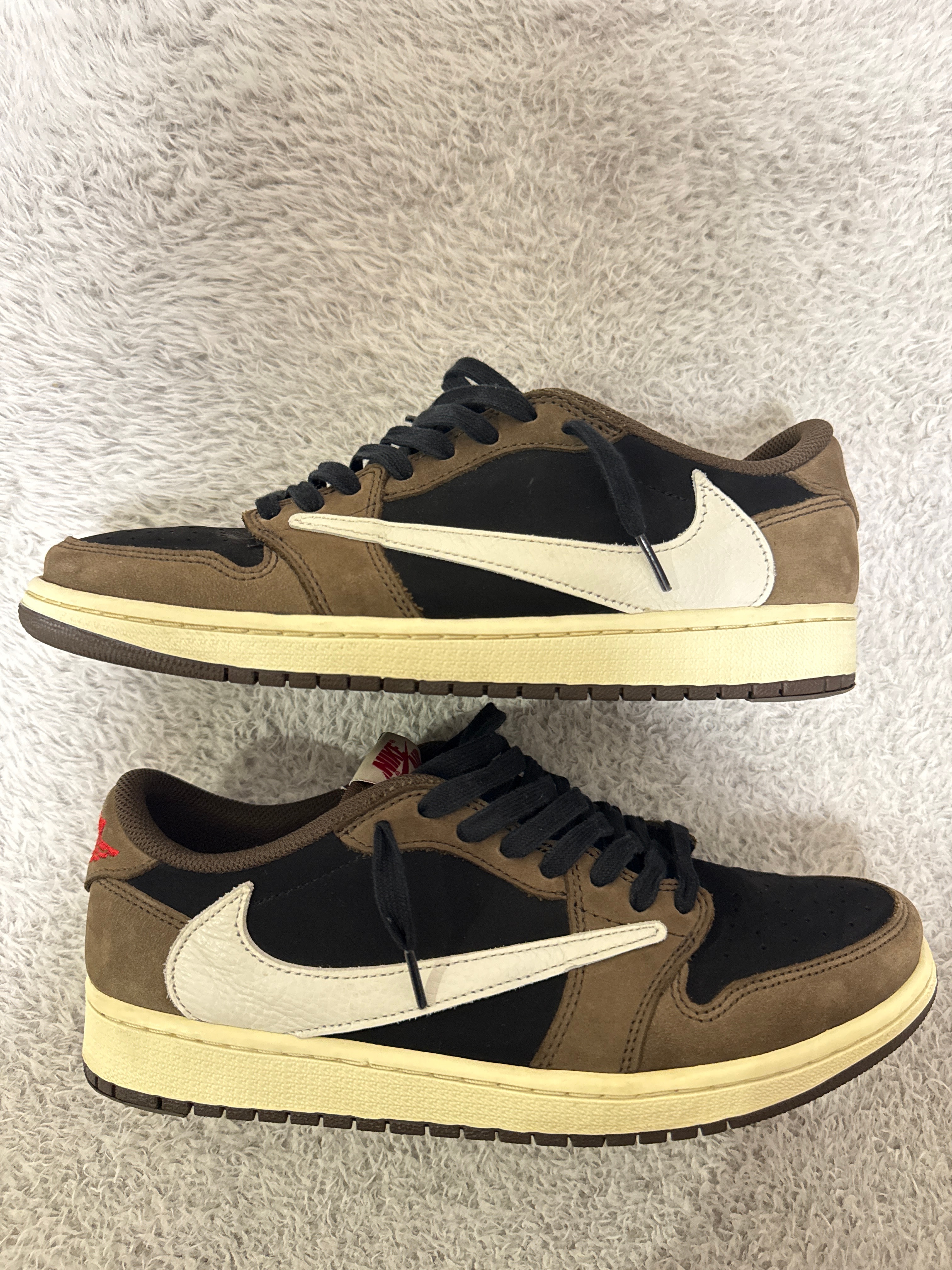 Travis Scott × Nike Air Jordan 1 Low OG SP-T  "Black/Dark Mocha"