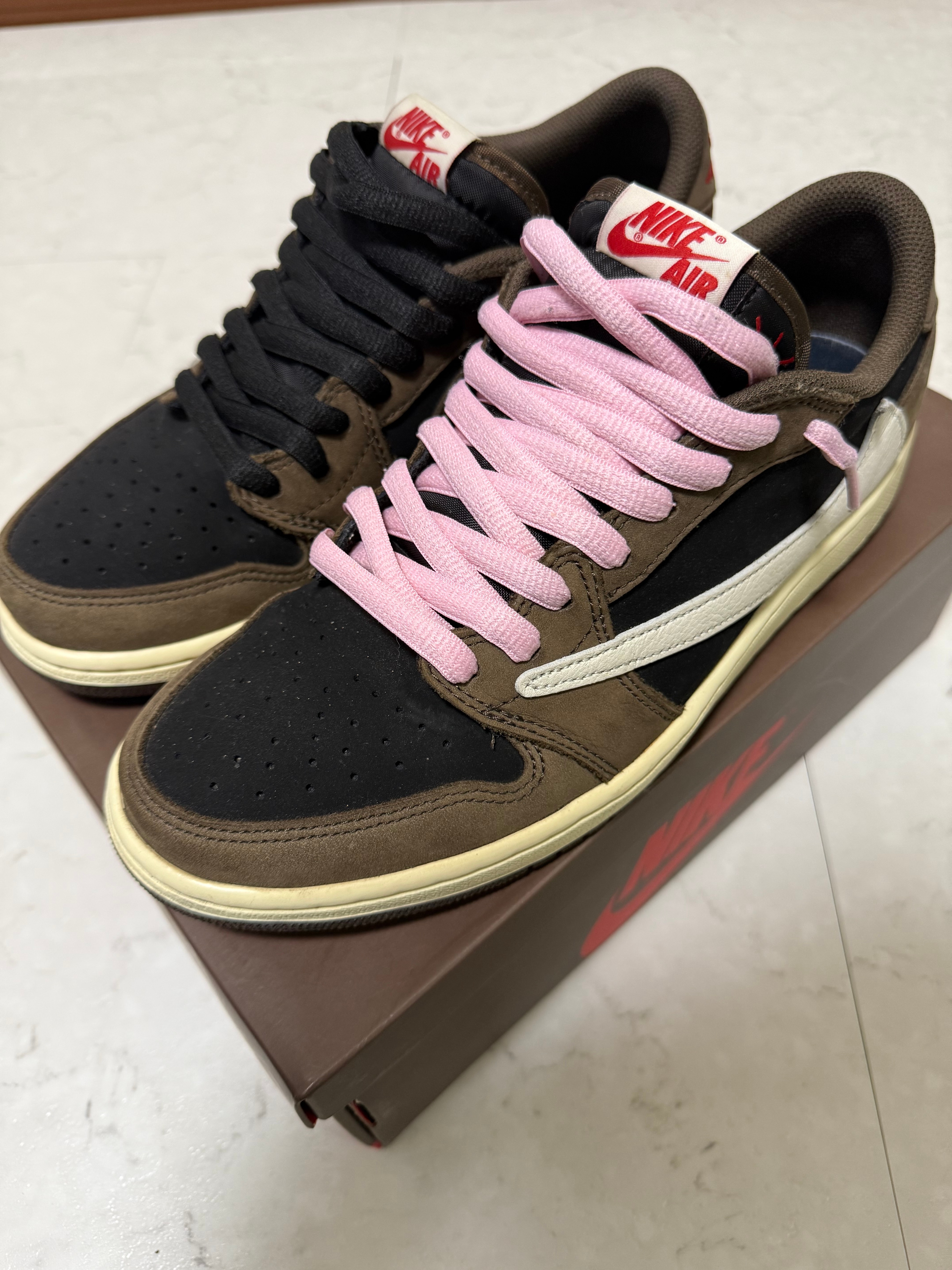 Travis Scott × Nike Air Jordan 1 Low OG SP-T "Black/Dark Mocha"