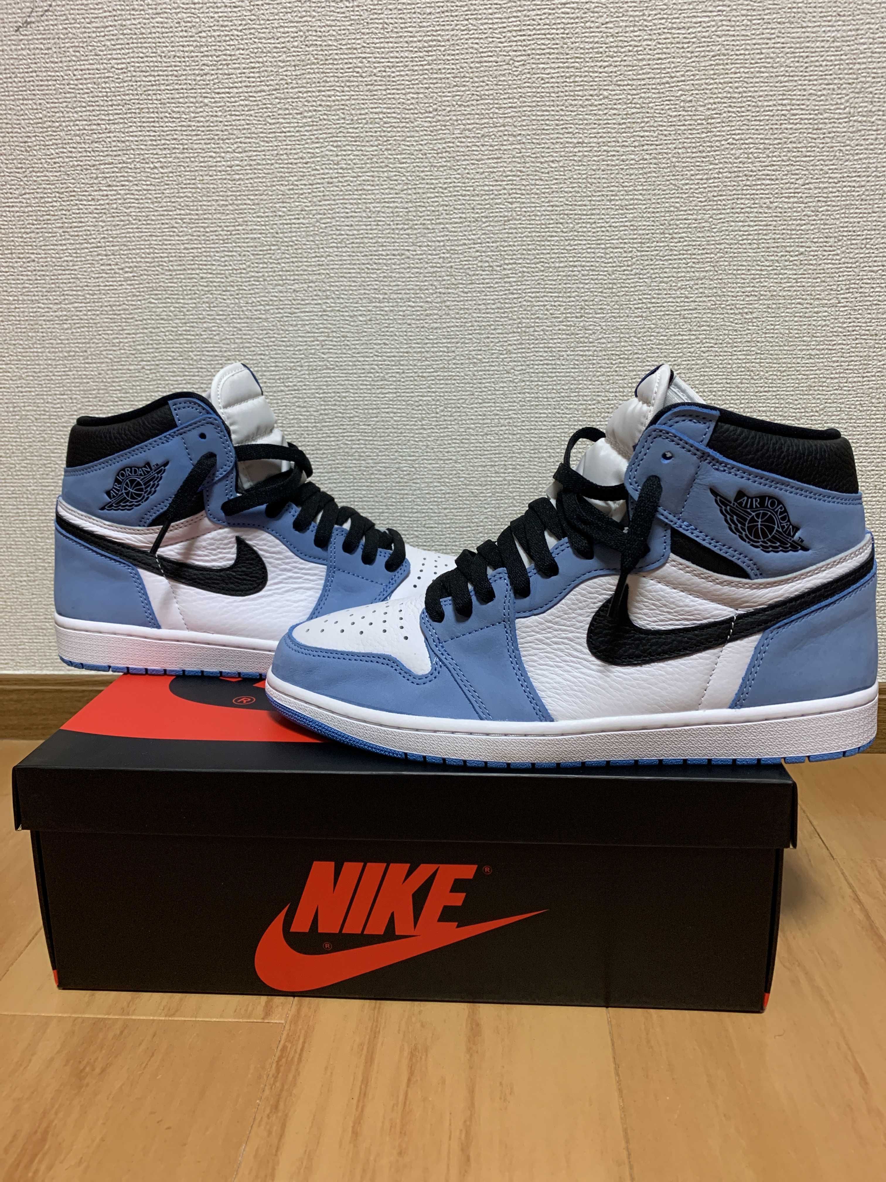 Nike Air Jordan 1 High OG "University Blue"