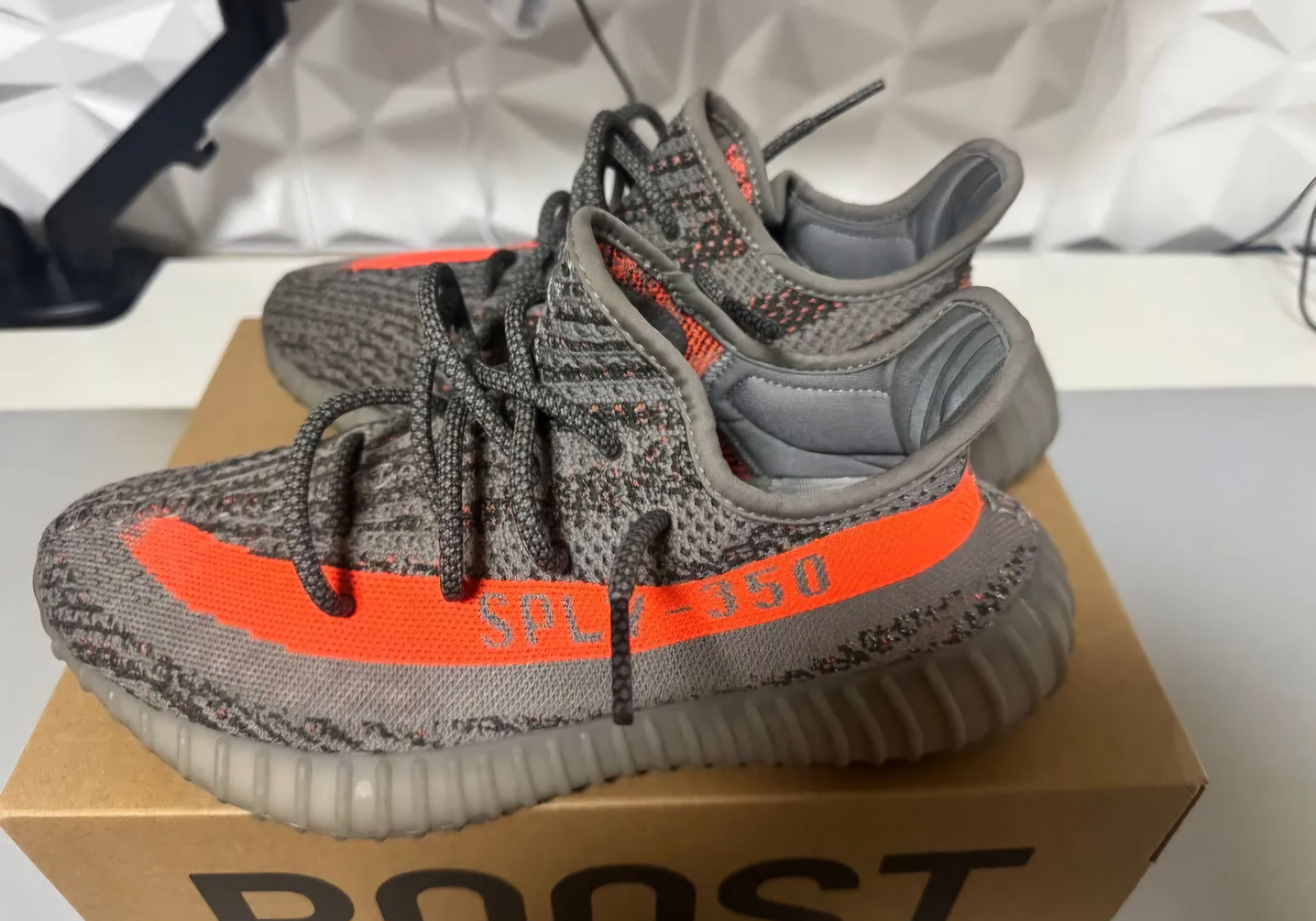 adidas YEEZY Boost 350 V2 "Beluga Reflective"
