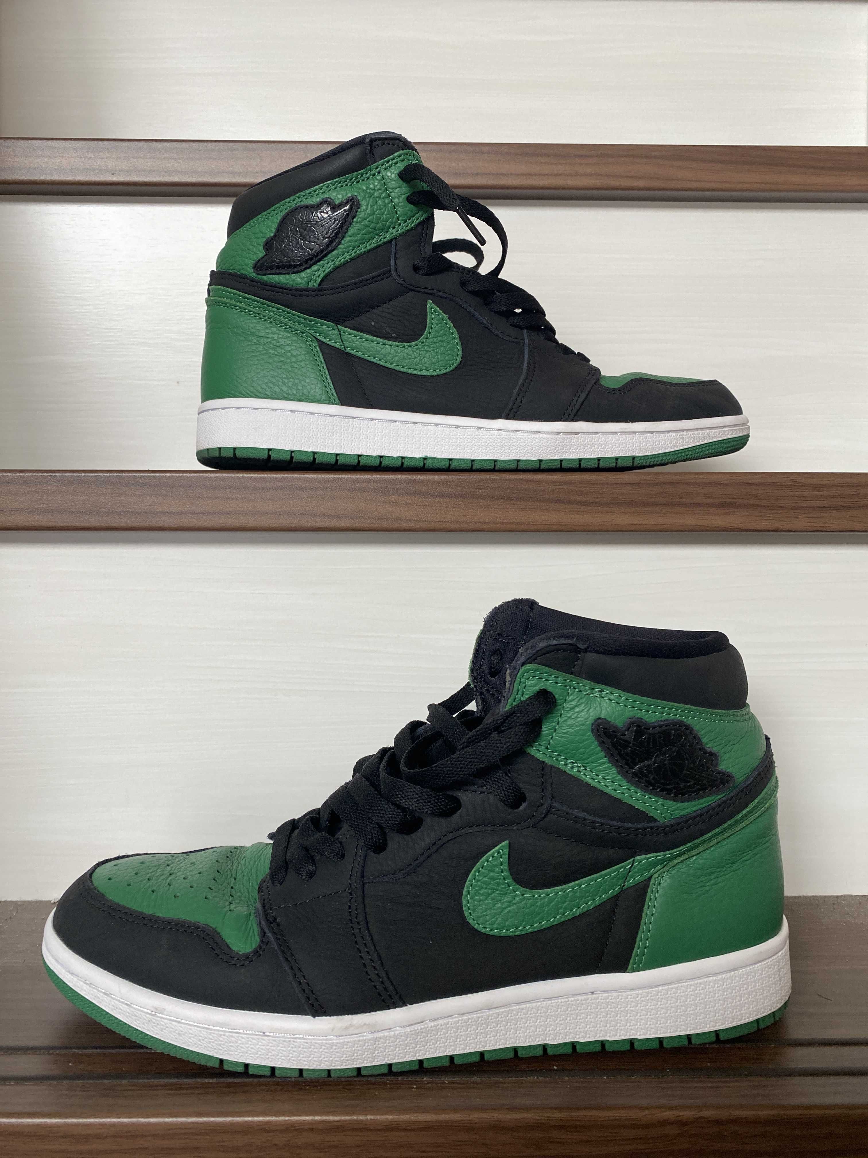 Nike Air Jordan 1 Retro High OG "Black/Pine Green" (2020)