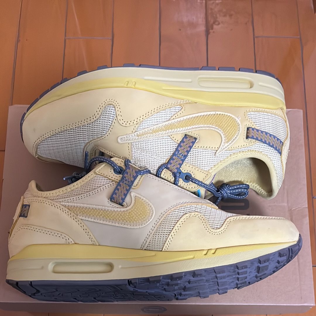 Travis Scott × Nike Air Max 1 "CACT.US Gold"