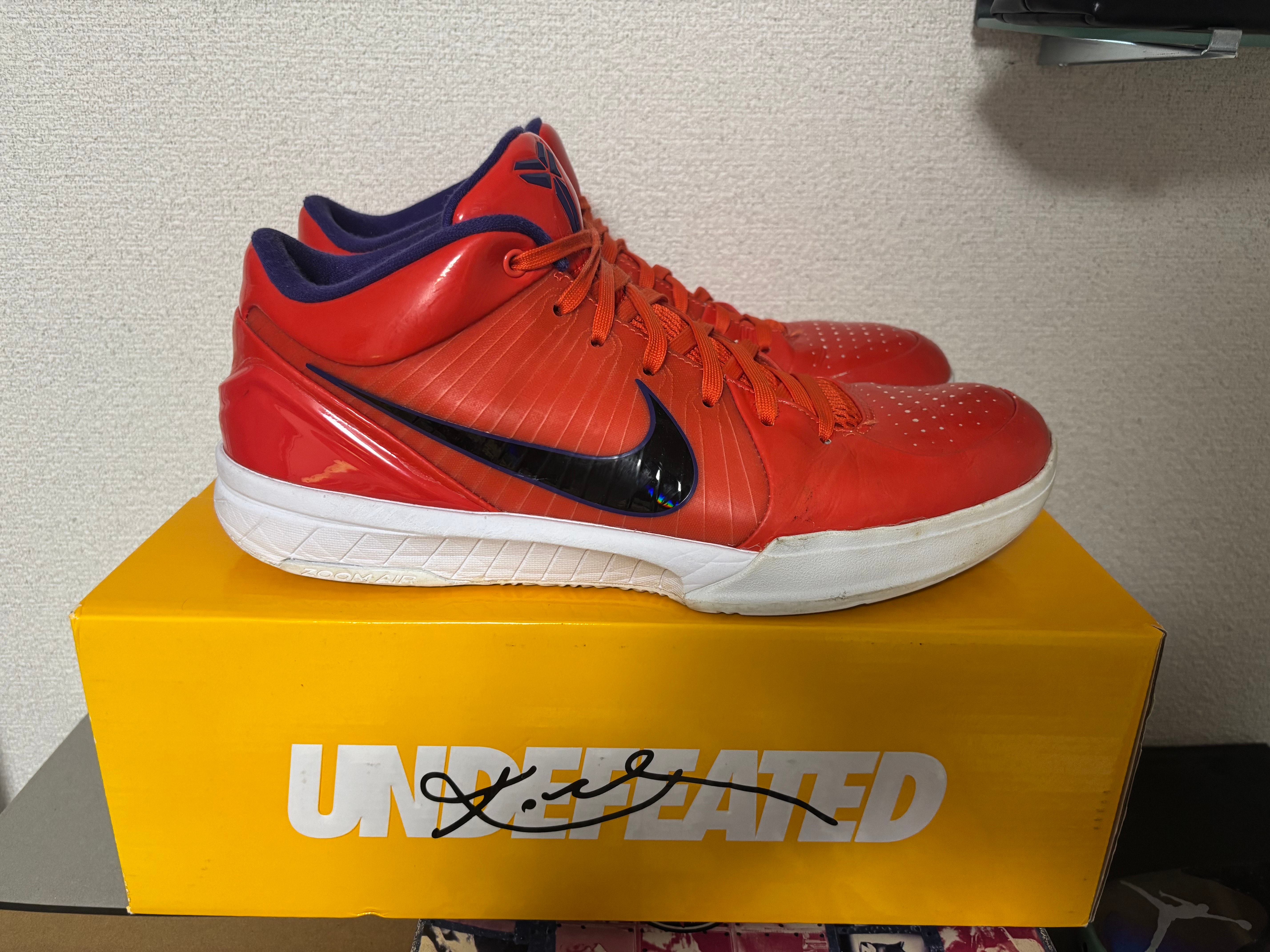 UNDEFEATED × Nike Kobe 4 Protro "Team Orange"