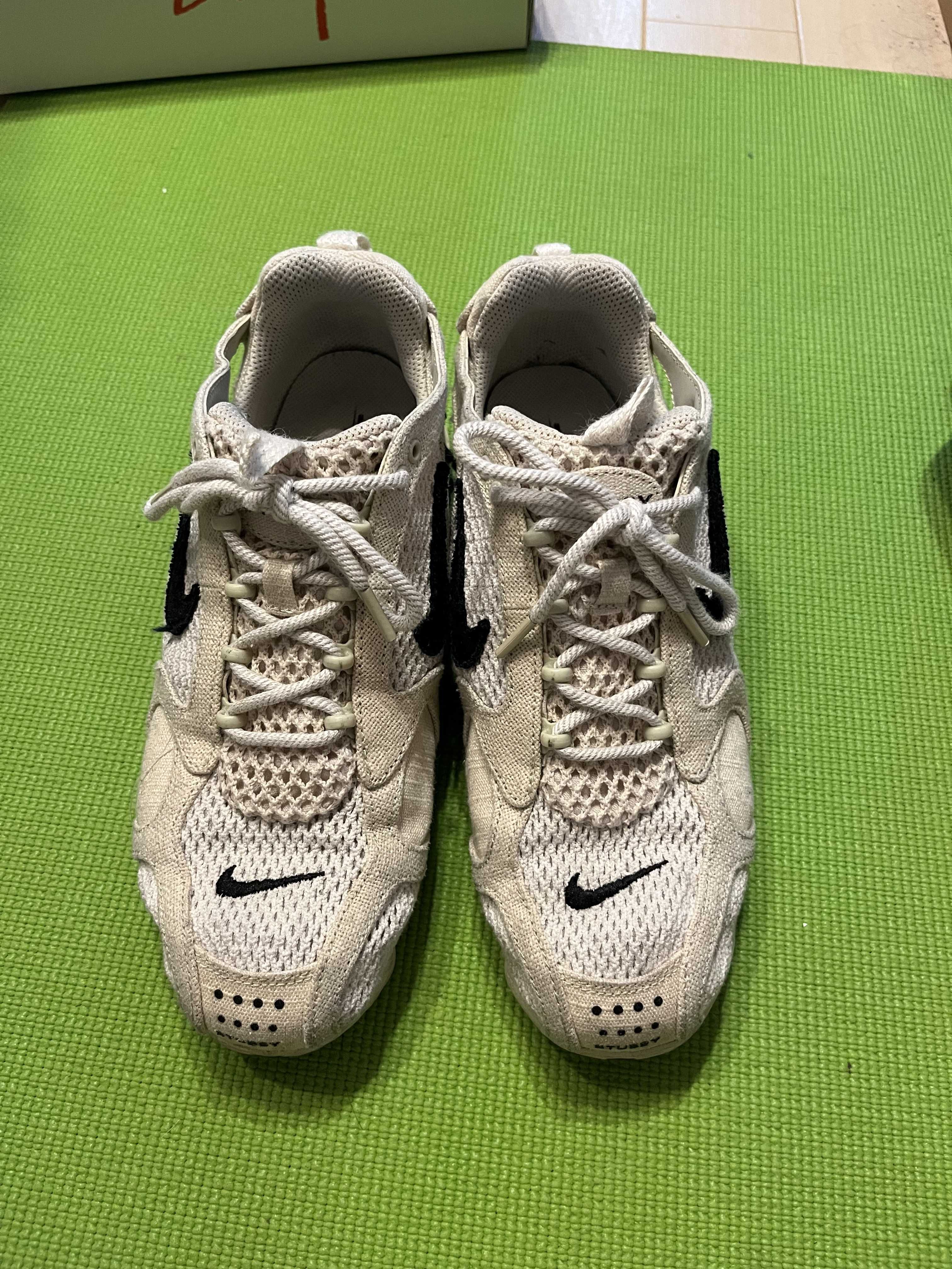 Stussy × Nike Air Zoom Spiridon CG 2 "Fossil/Black"