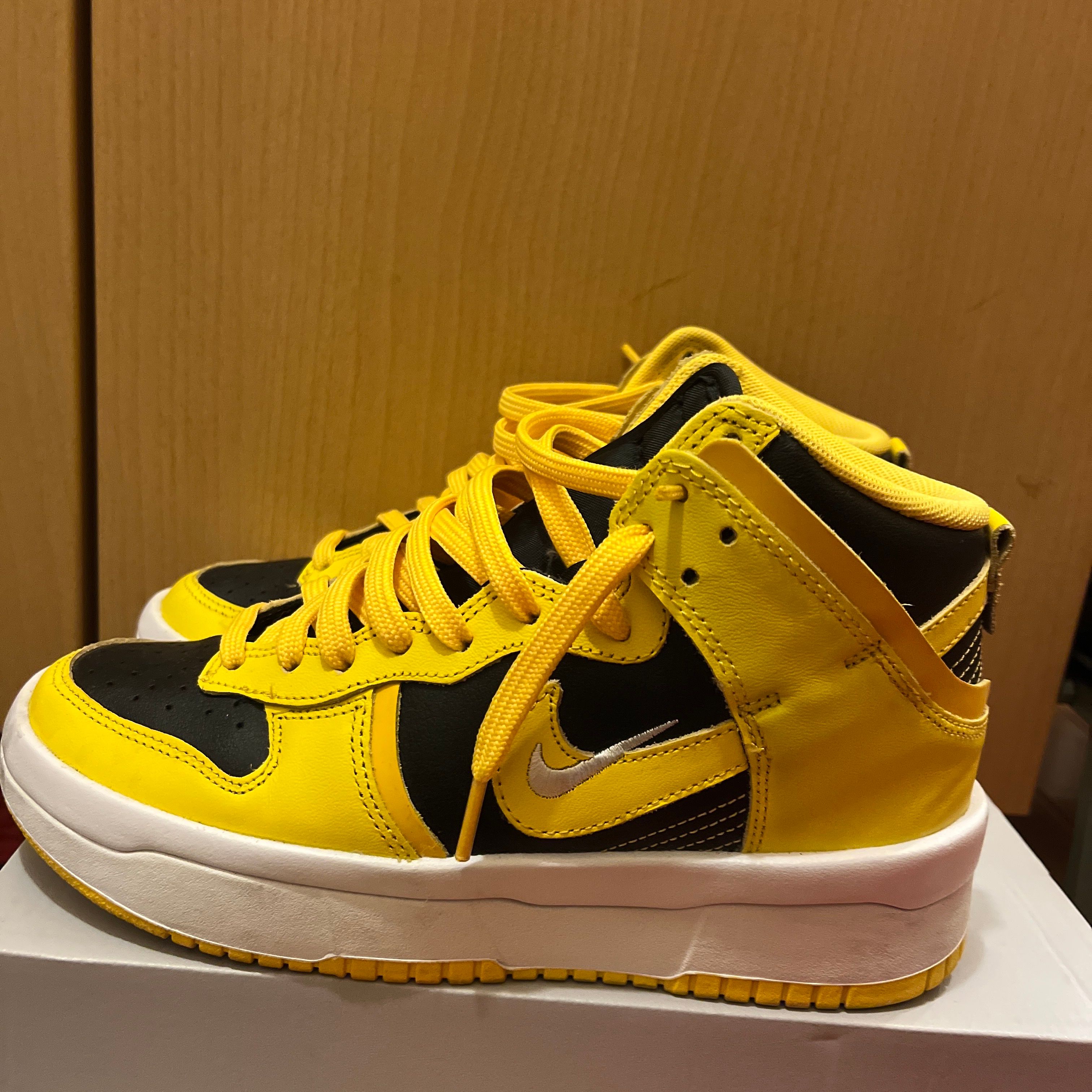 Nike Women's Dunk High UP "Gold/Black"