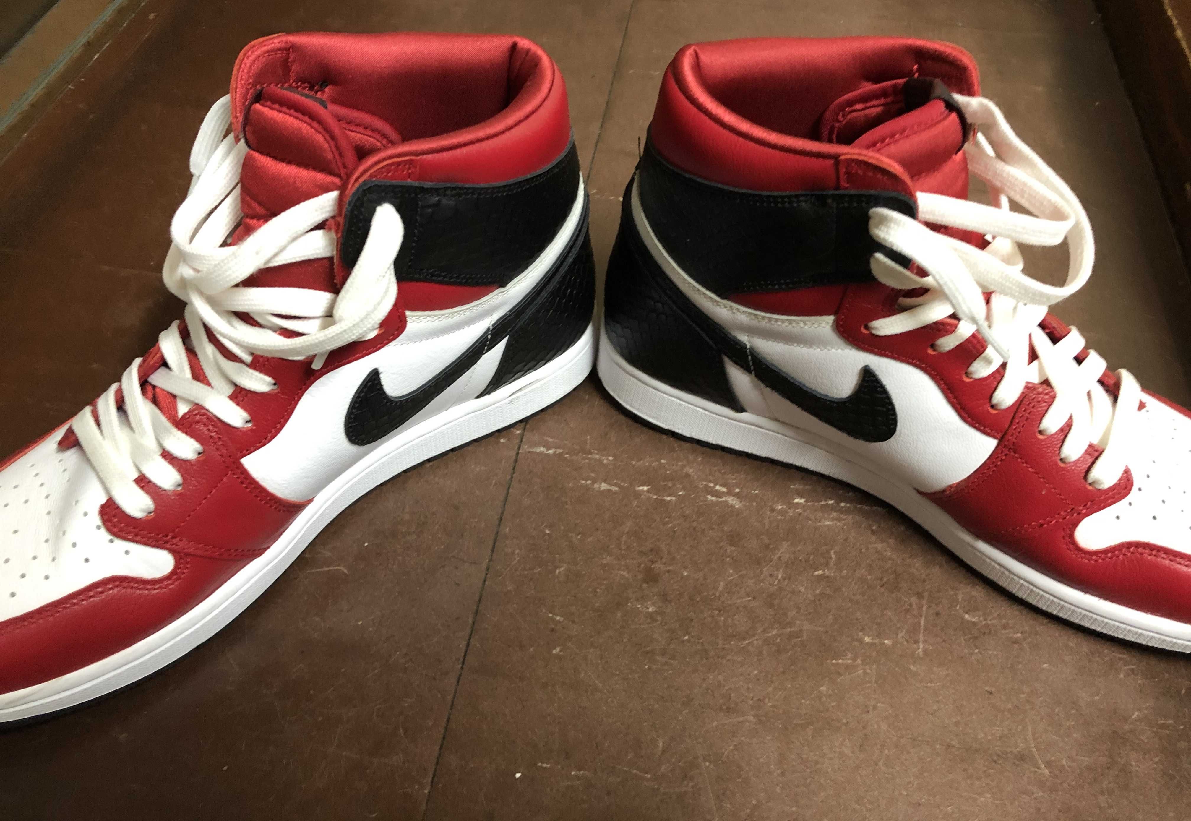 Nike Women's Air Jordan 1 High OG "Satin Red"