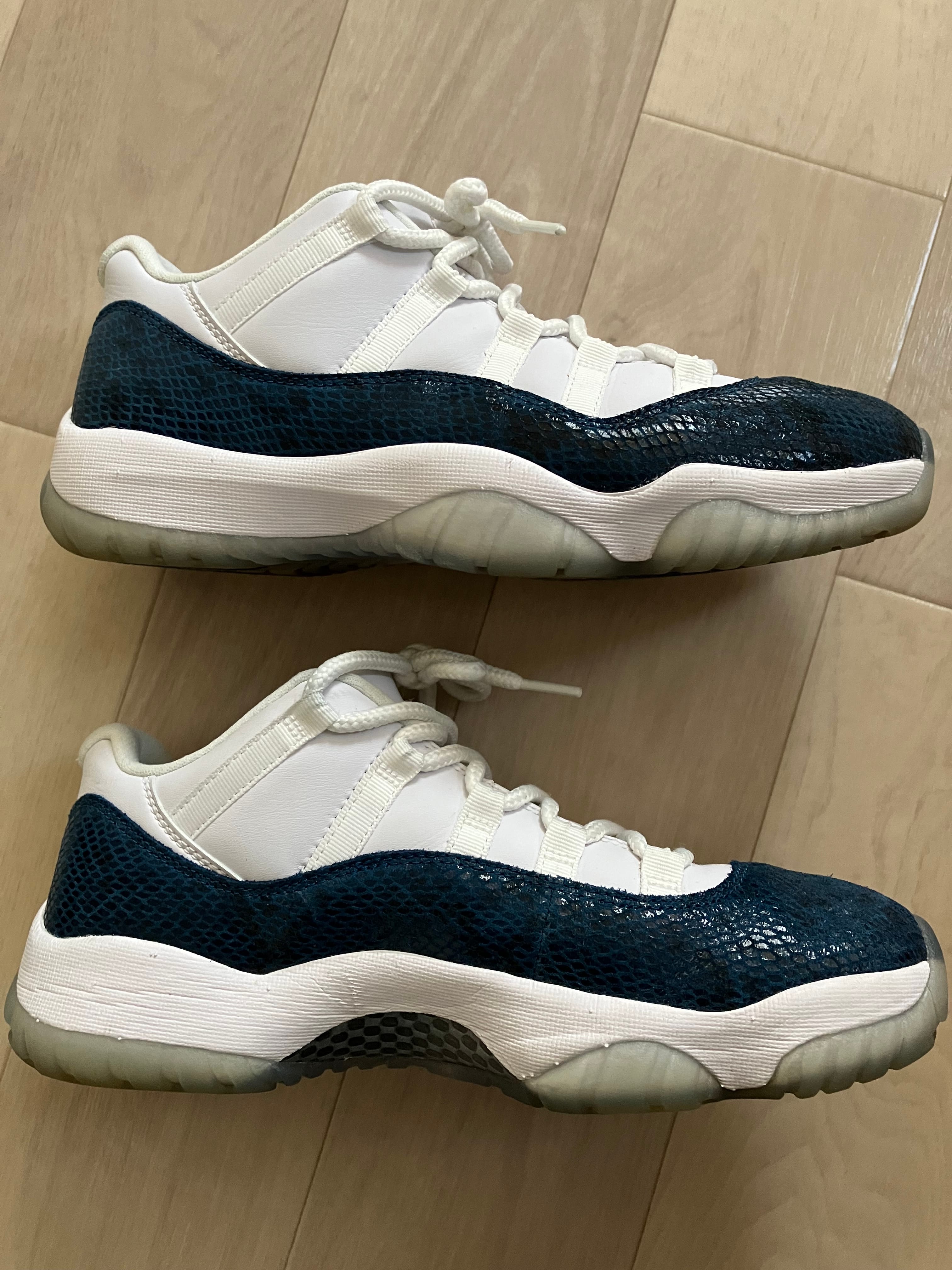 AIR JORDAN 11 LOW "SNAKESKIN"