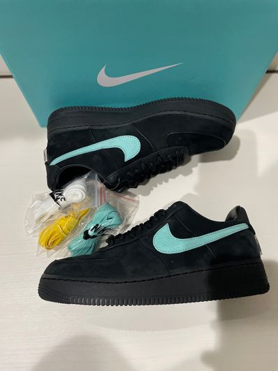 Tiffany & Co. × Nike Air Force 1 Low "1837"