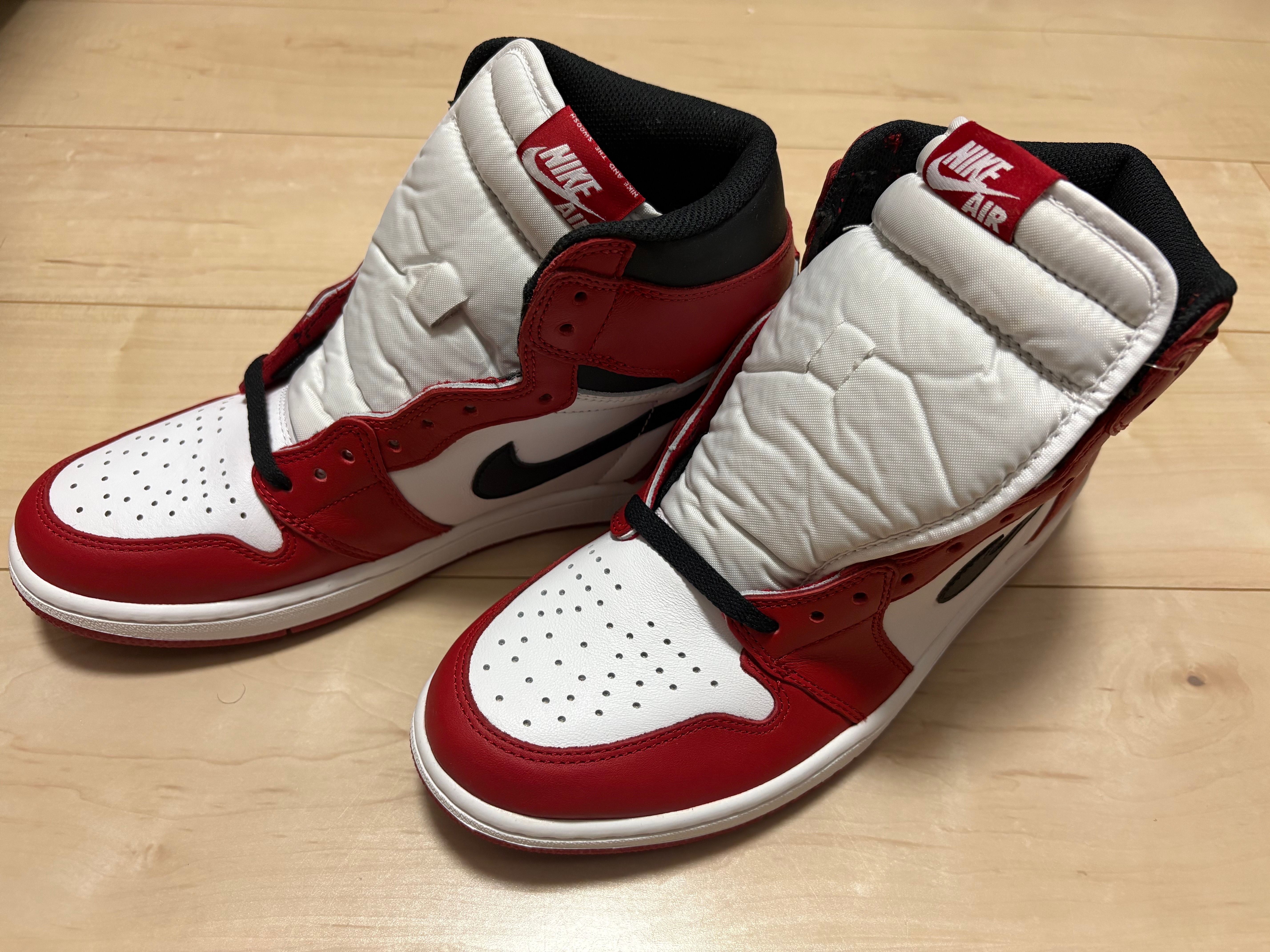 Nike Air Jordan 1 Retro High "Chicago" (2015)