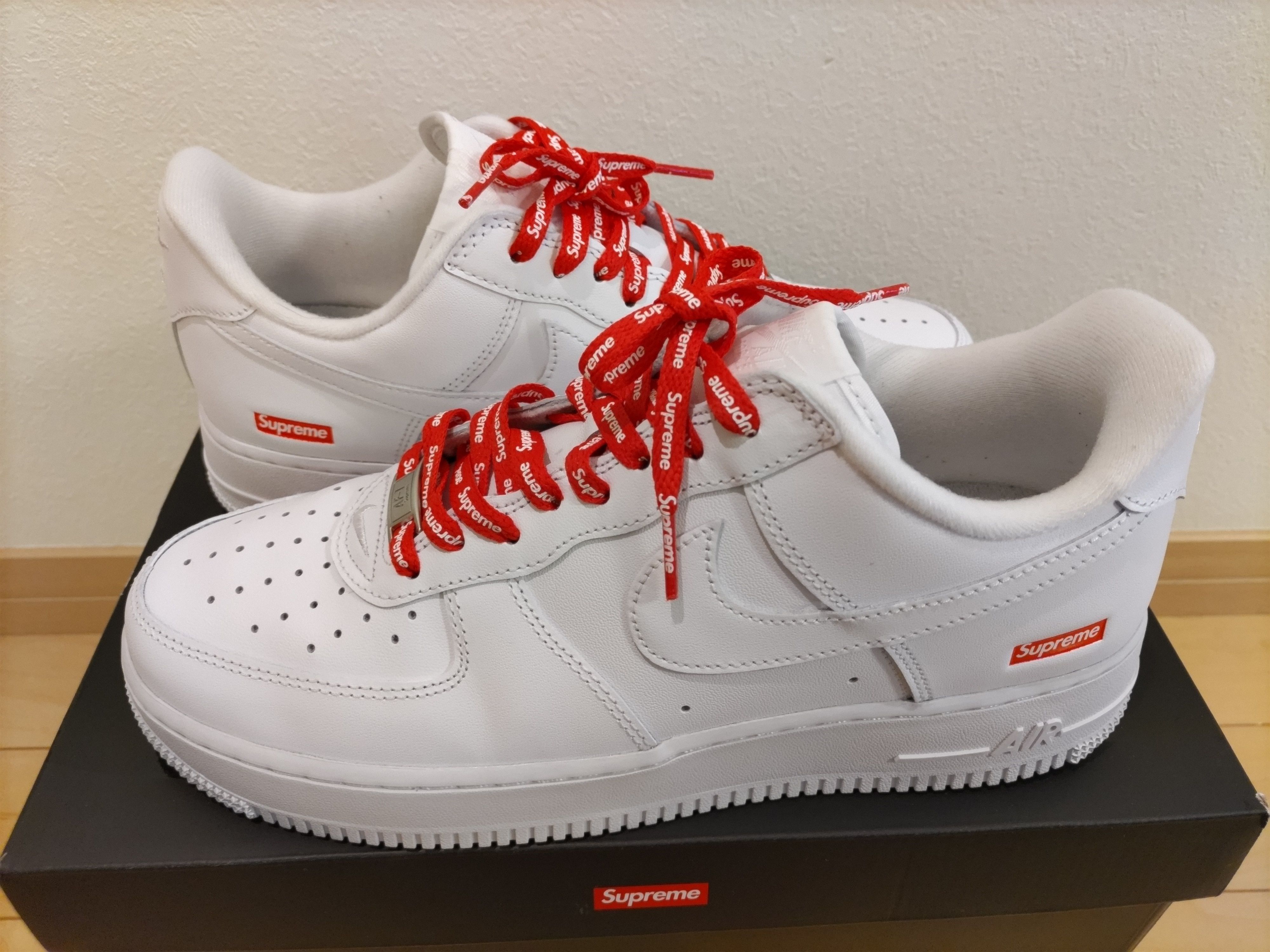 Supreme × Nike Air Force 1 Low "White"