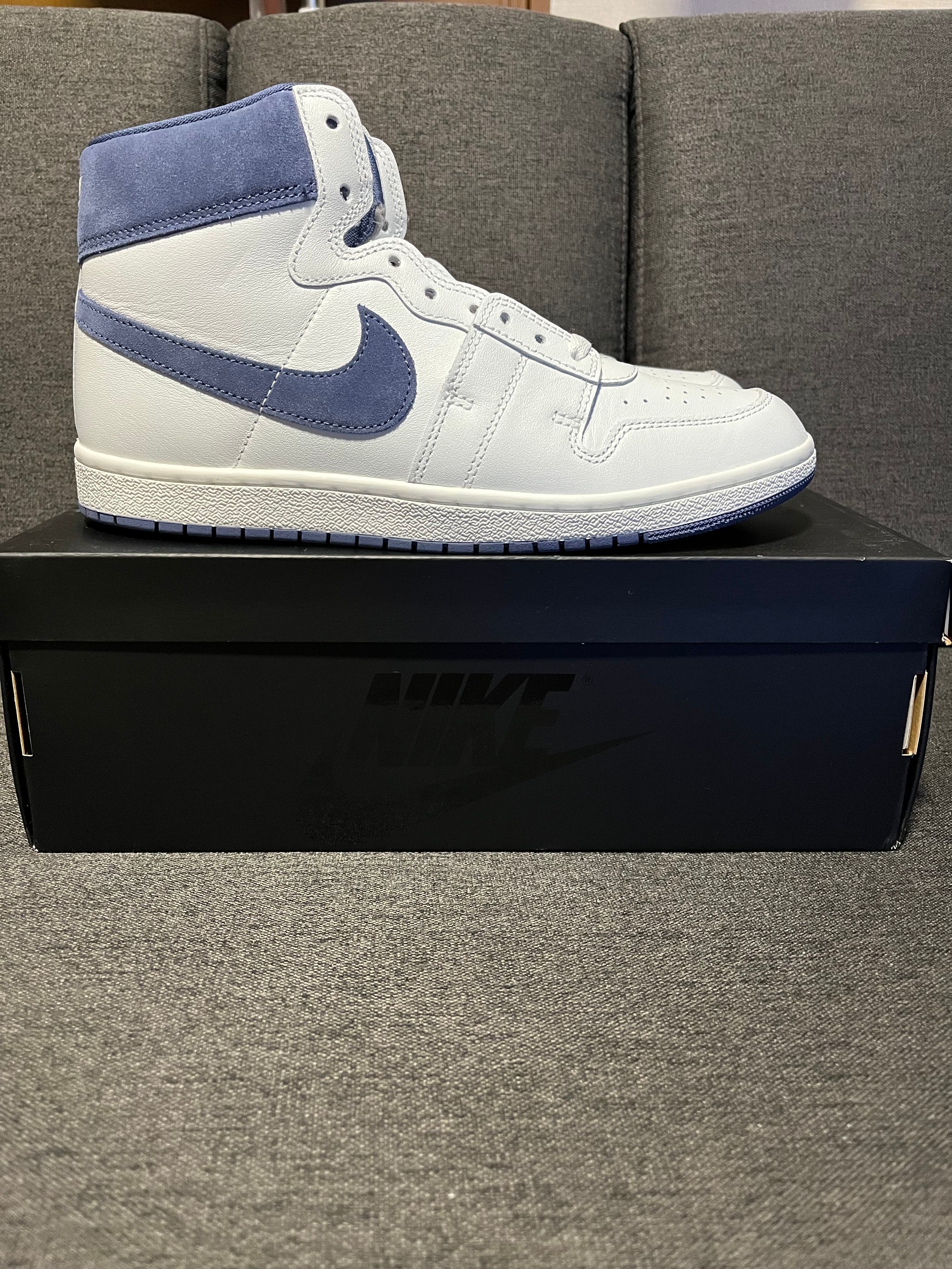 Nike ジョーダンエアシップ　 ホワイト/ネイビー Air Ship(エアシップ) 人気・新作スニーカー 新品/中古通販