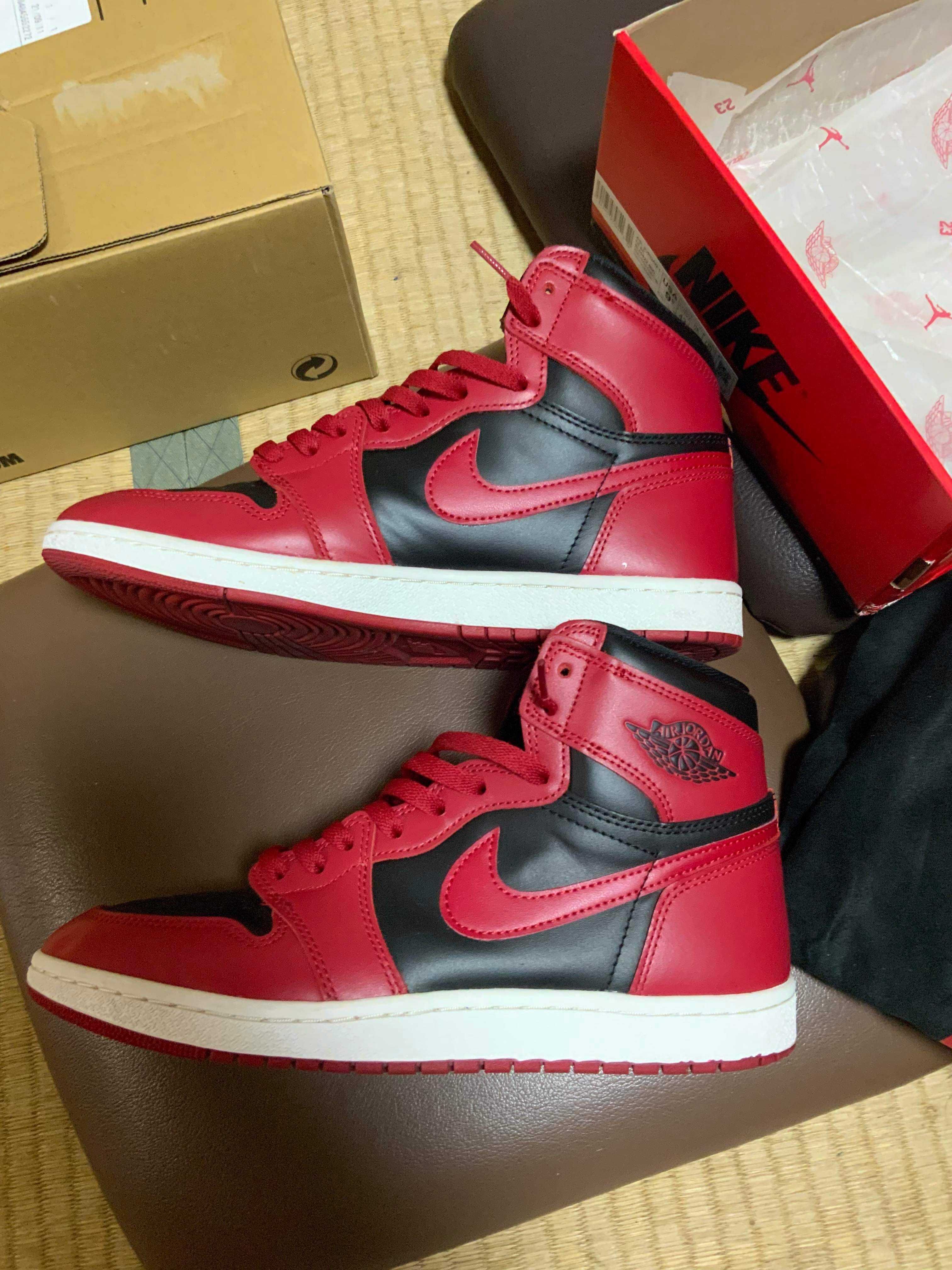 Nike Air Jordan 1 High ’85 "Varsity Red"