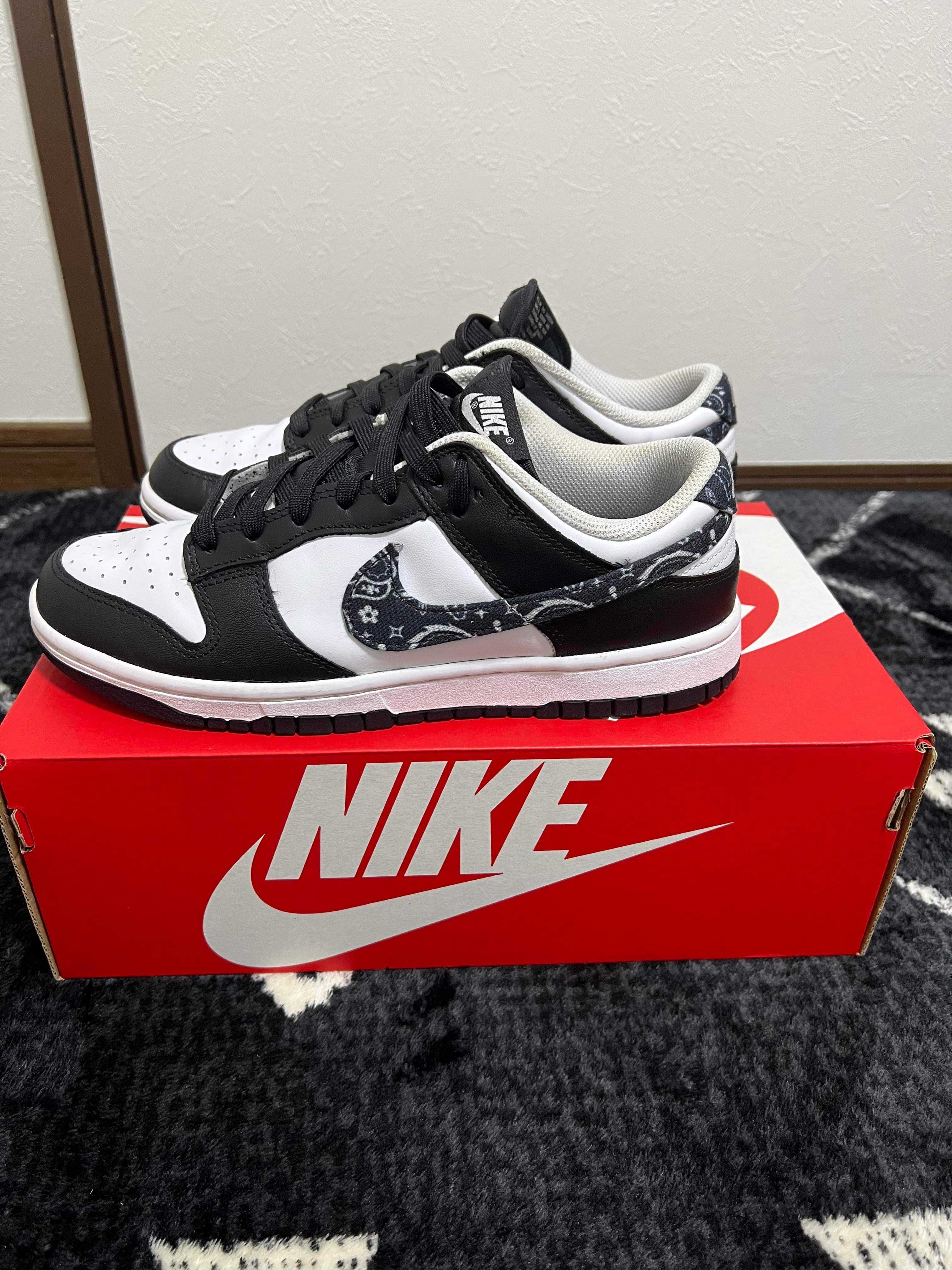 Nike Women's Dunk Low ESS "Black Paisley"