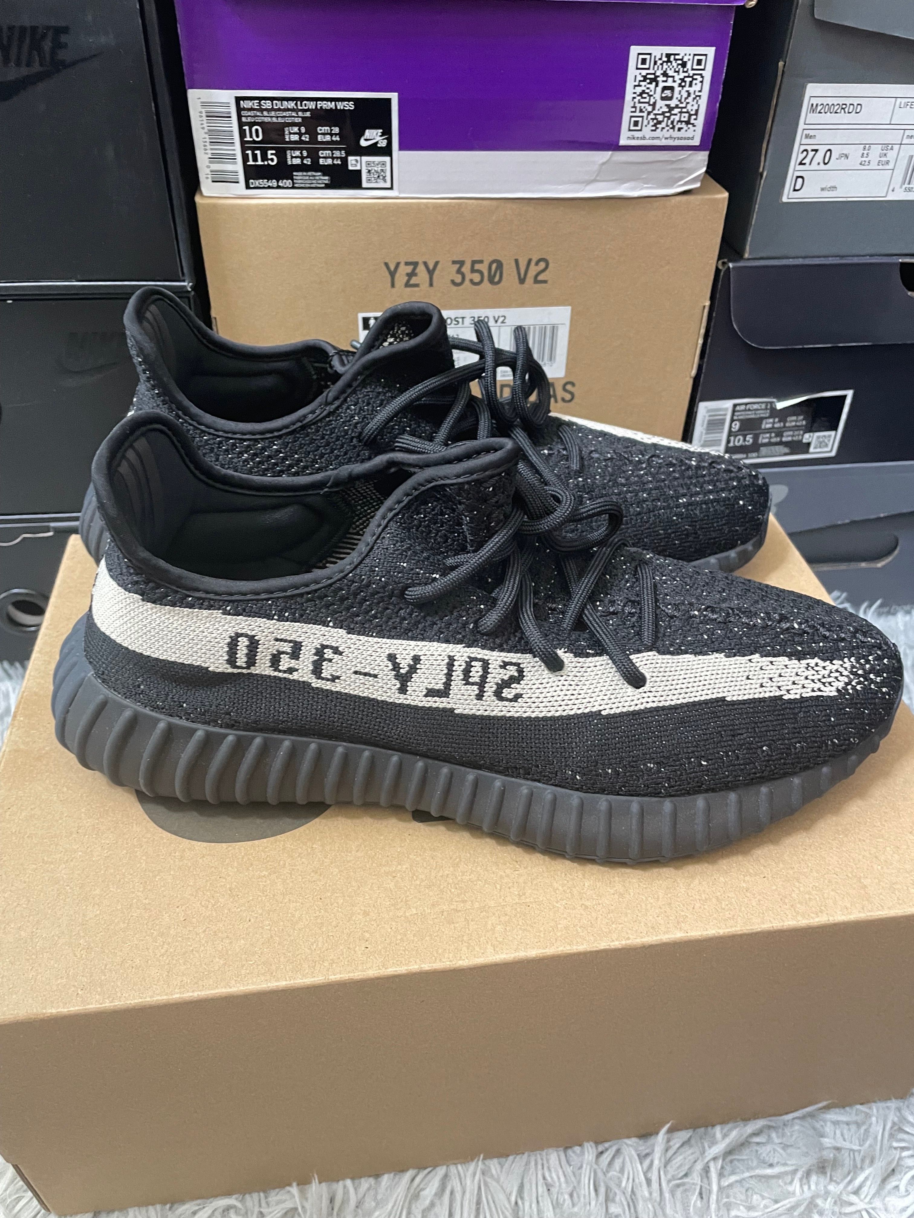 adidas YEEZY Boost 350 V2 "Oreo"