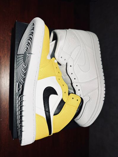 Nike Air Jordan 1 Mid "Triple White"(2020)
