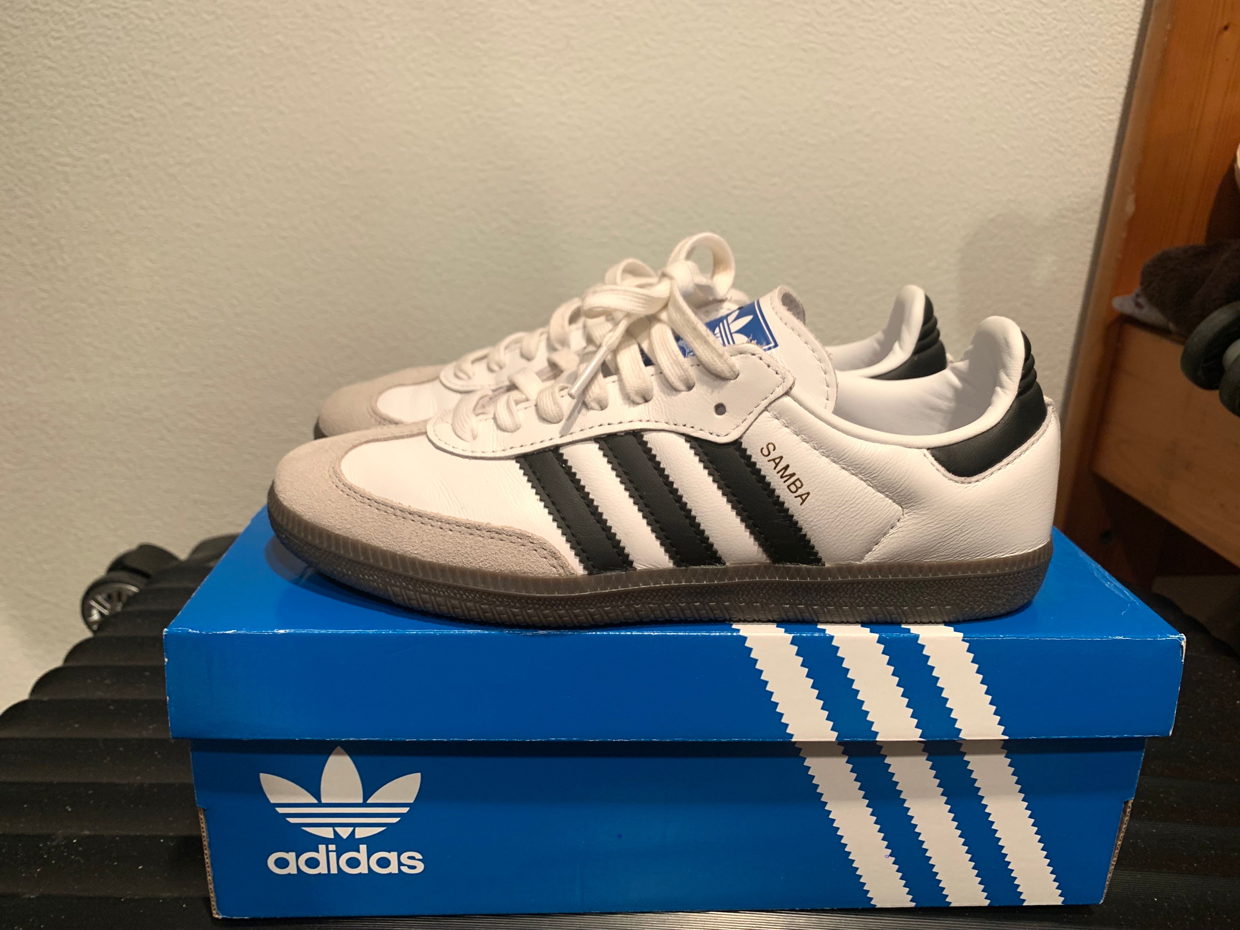 adidas Samba OG "Cloud White/Core Black/Clear Granite"