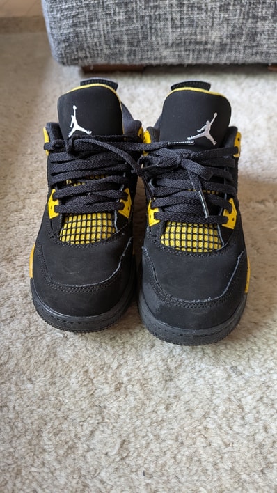 Nike PS Air Jordan 4 Retro "Thunder"(2023)