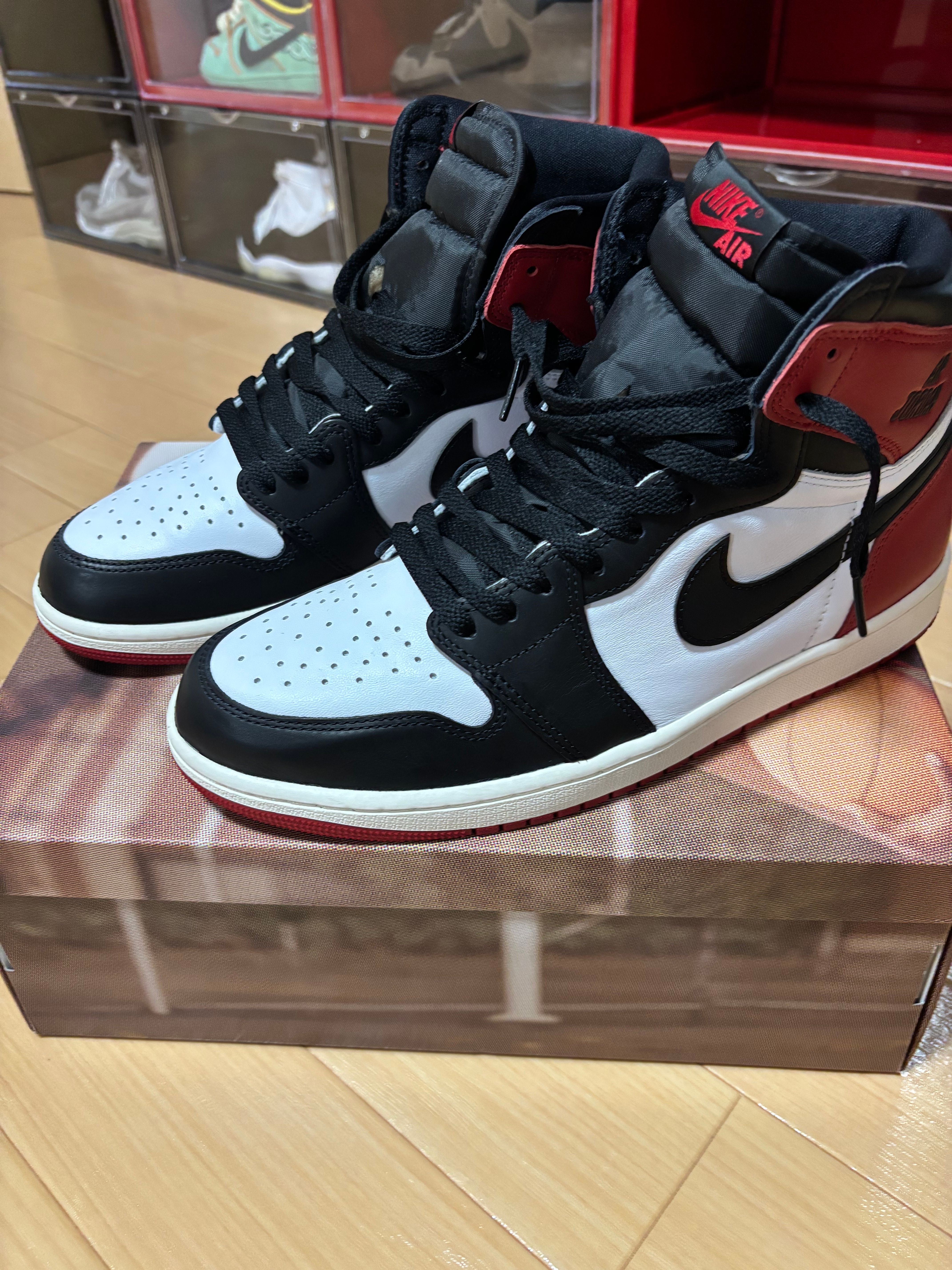 Nike Air Jordan 1 Retro High OG "Black Toe Reimagined"