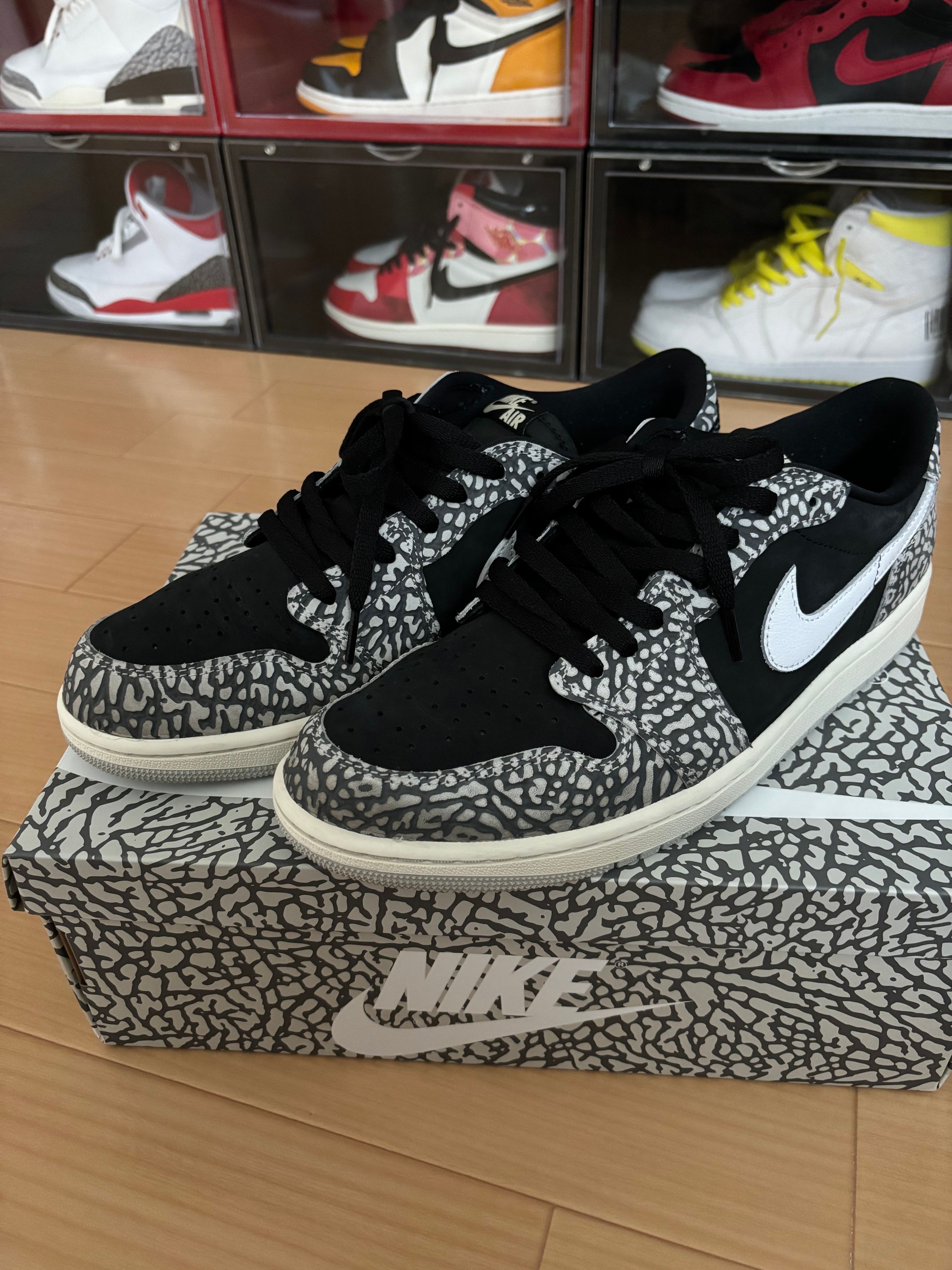 Nike Air Jordan 1 Retro Low OG "Black Cement"