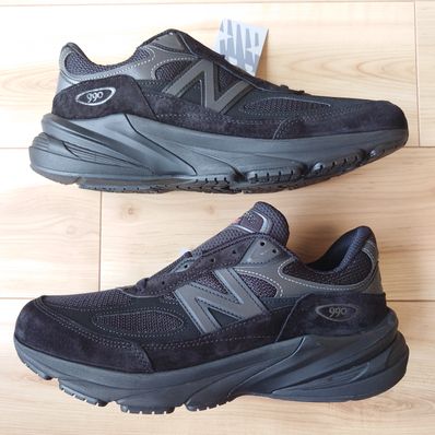 New Balance 990V6 "Triple Black"