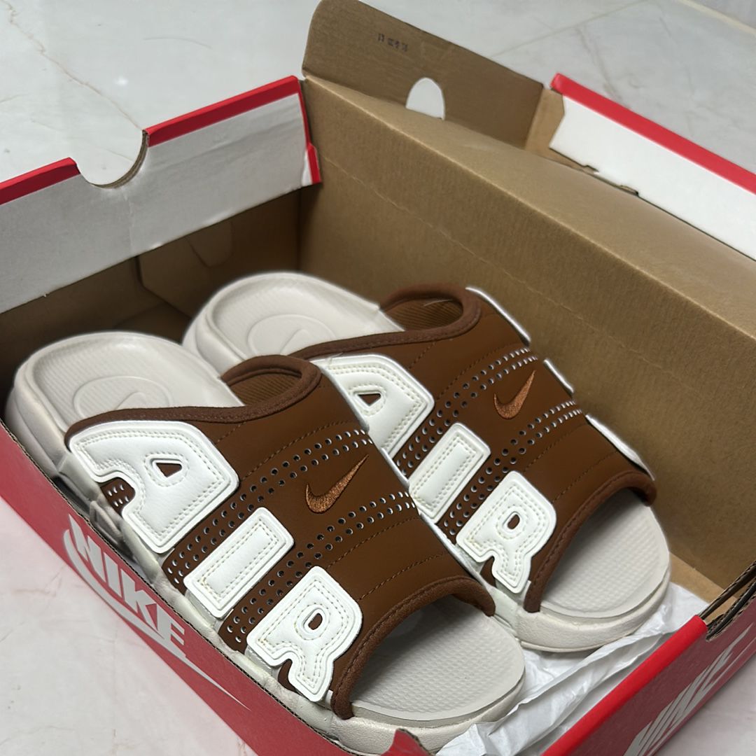 Nike Air More Uptempo Slide "Sail/Brown" (FQ8700-200/FQ8699-200)
