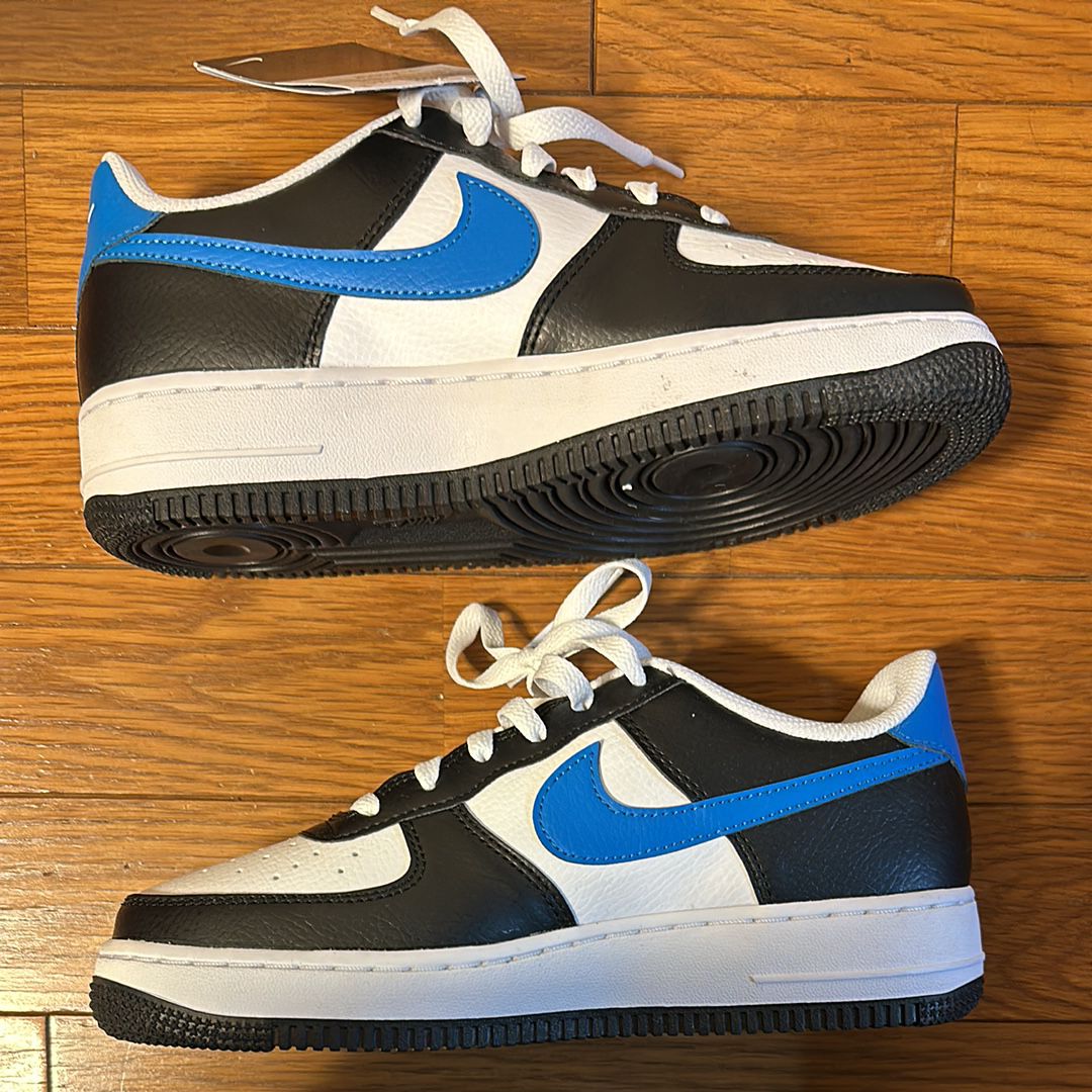 Nike GS Air Force 1 "Black/White/Light Photo Blue"