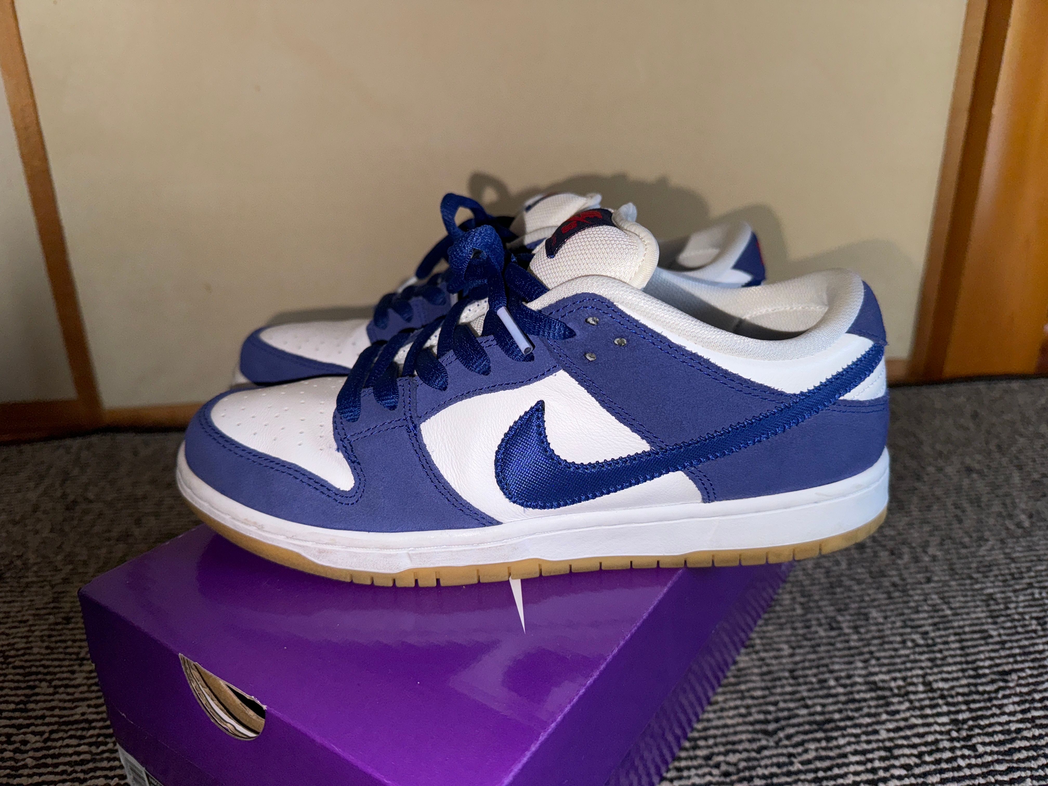 Nike SB Dunk Low "Los Angeles Dodgers/Deep Royal Blue"
