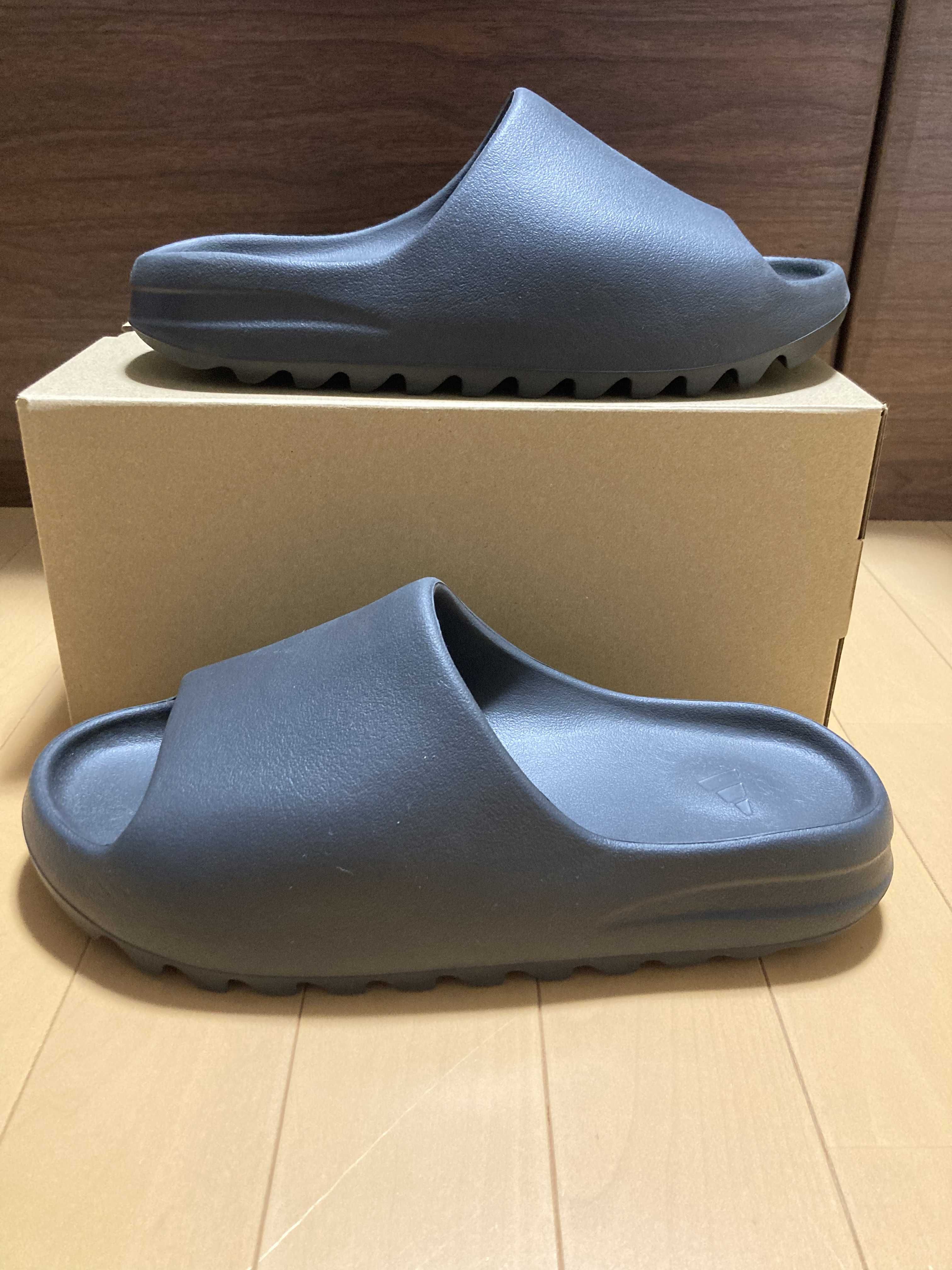 adidas YEEZY Slide "Onyx"