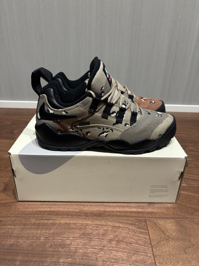 Supreme × Nike SB Darwin Low "Desert Camo"