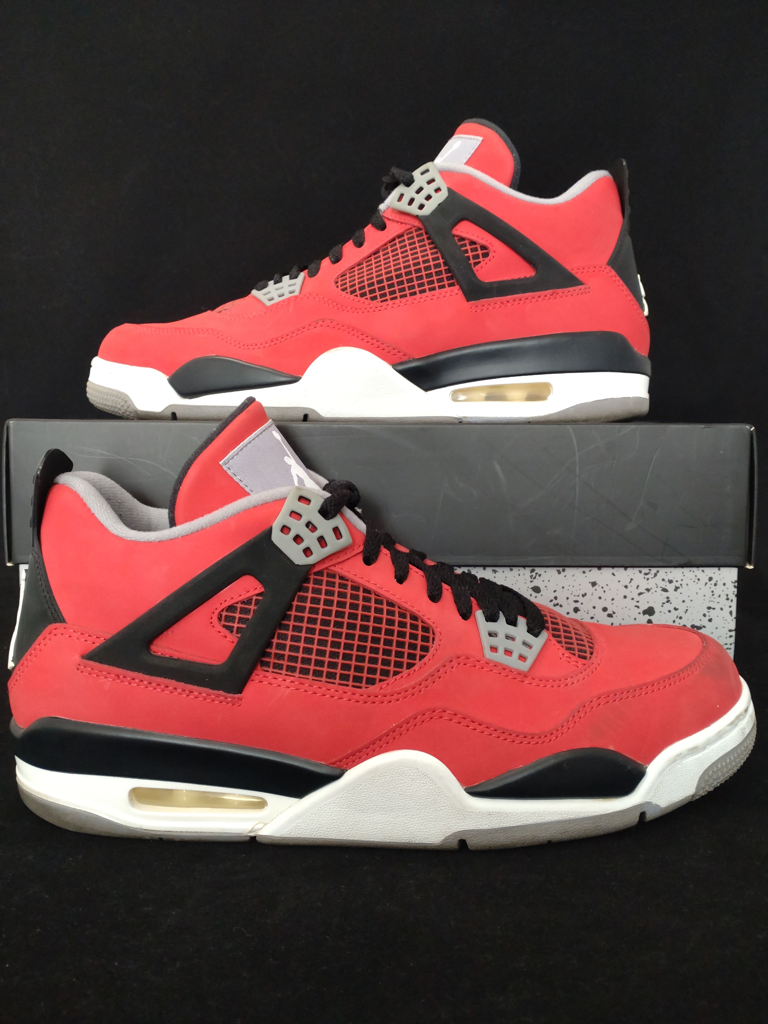 Nike Air Jordan 4 Retro "Toro Bravo"