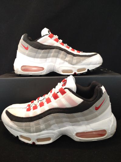 Nike Air Max 95 "Comet Red"