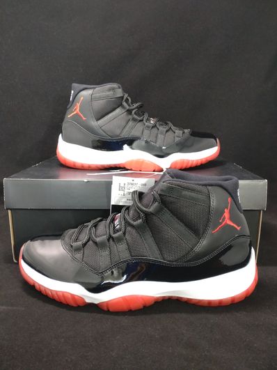 Nike Air Jordan 11 Retro "Playoffs" (2012)