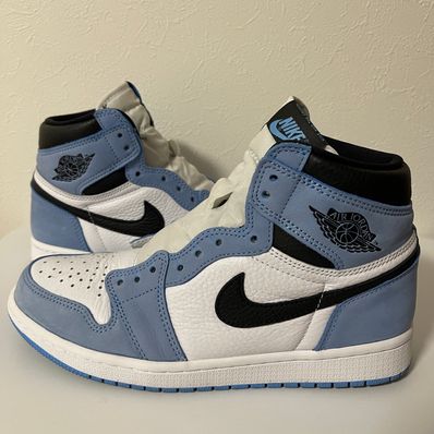Nike Air Jordan 1 High OG "University Blue"