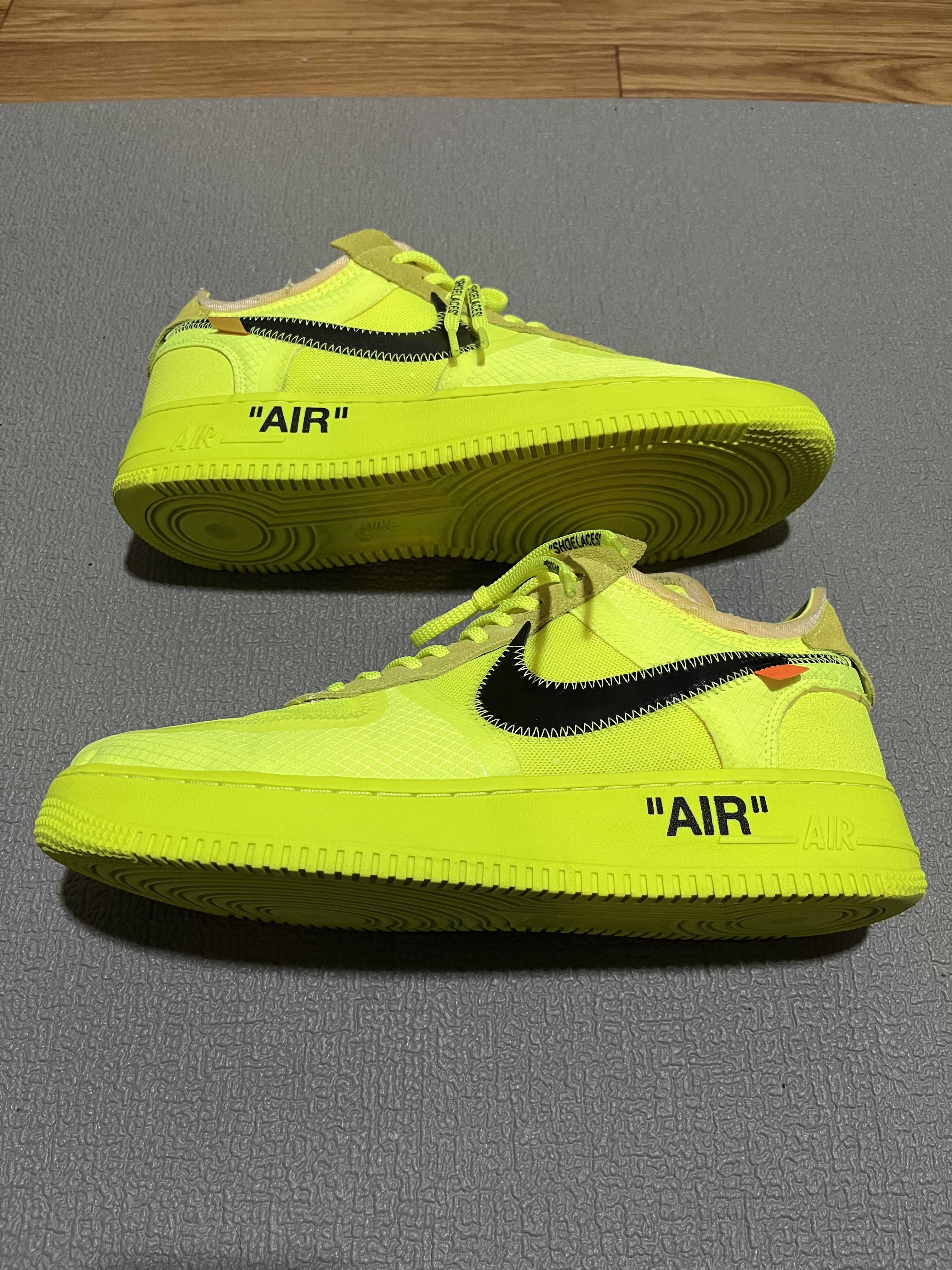 Off-White × Nike Air Force 1 Low "Volt"