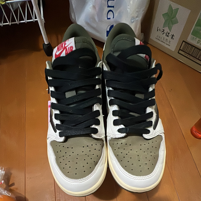 Travis Scott × Nike Air Jordan 1 Low OG SP "Reverse Olive"